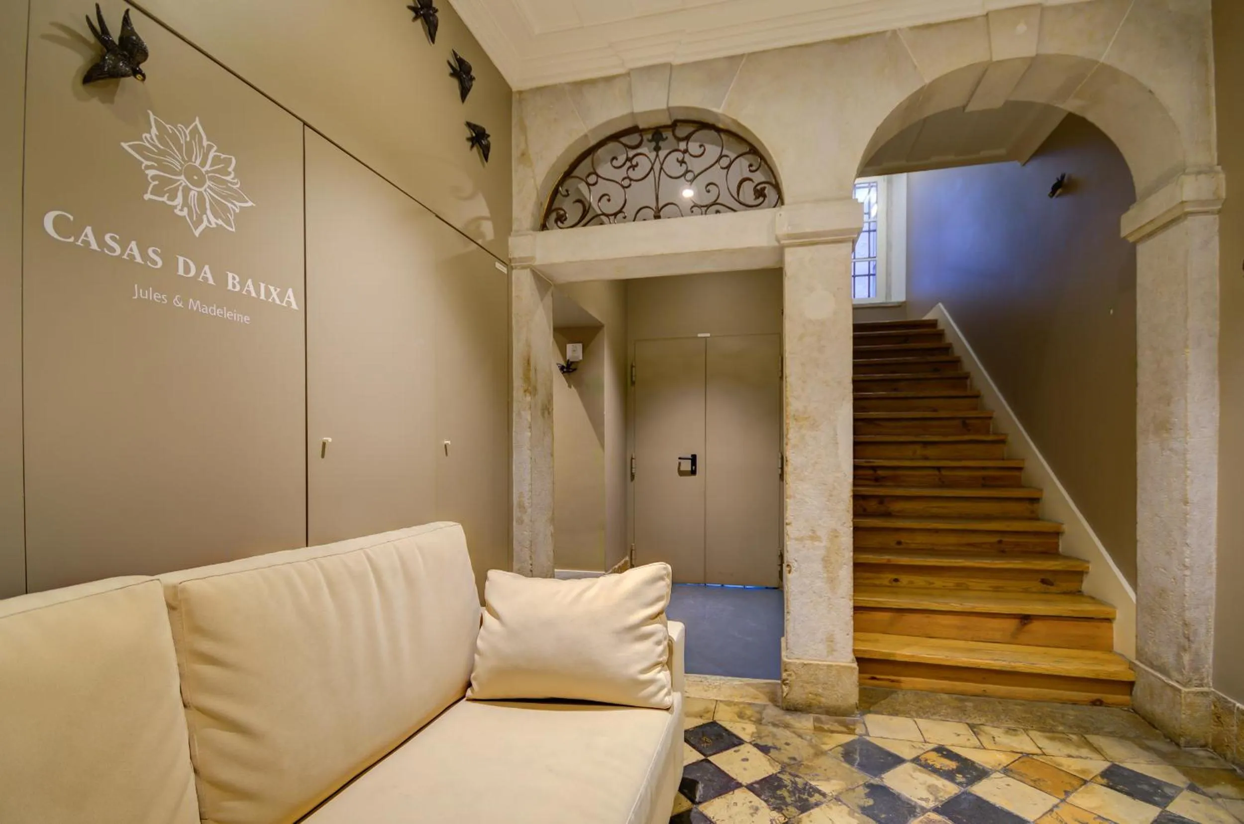 Lobby or reception in Casas da Baixa - Jules & Madeleine