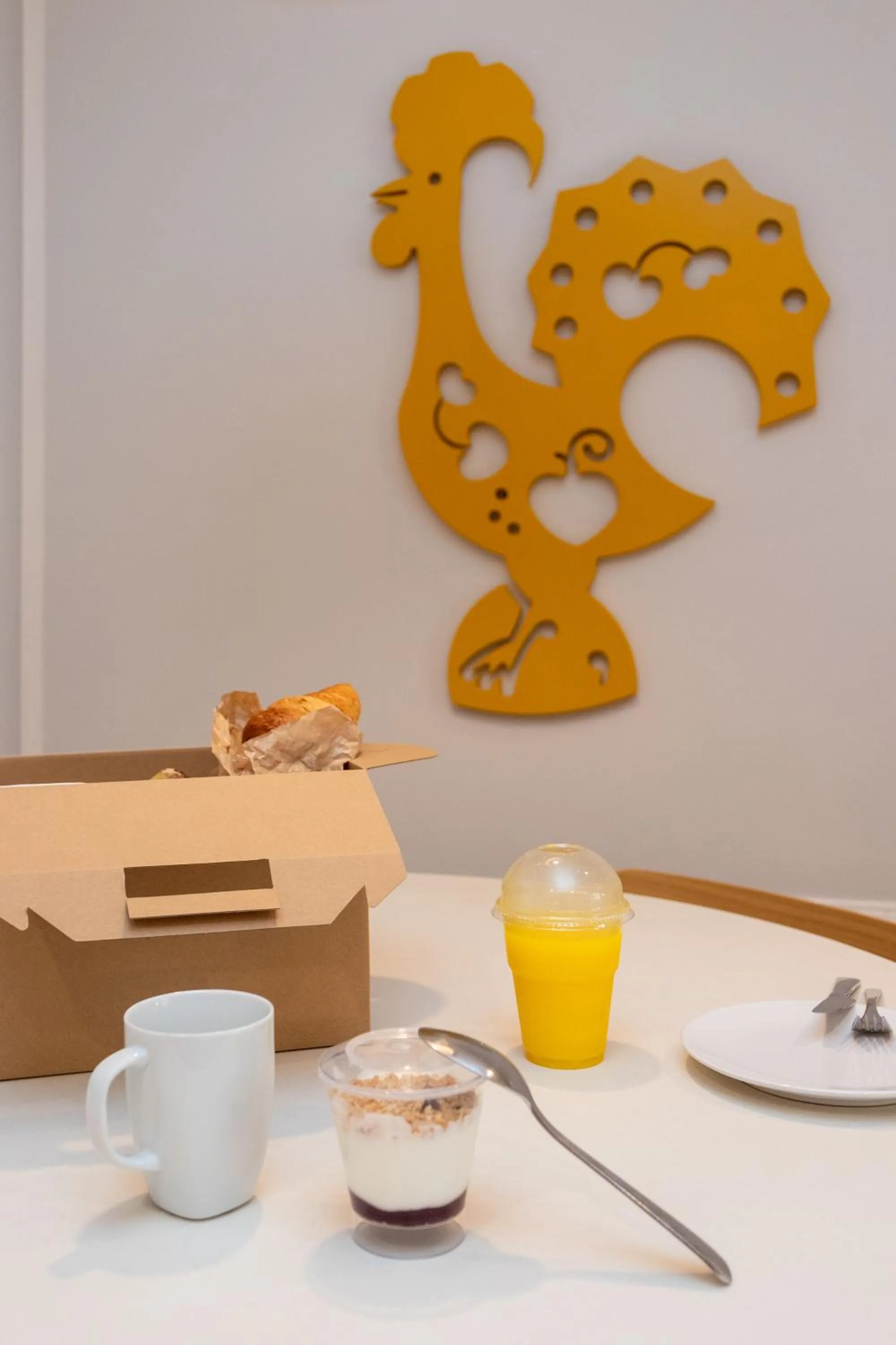 Breakfast in Casas da Baixa - Jules & Madeleine