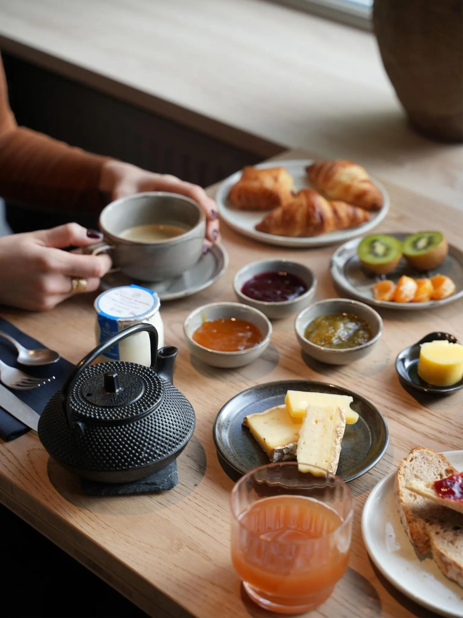 Breakfast in Otonali hôtel by Breizh Café