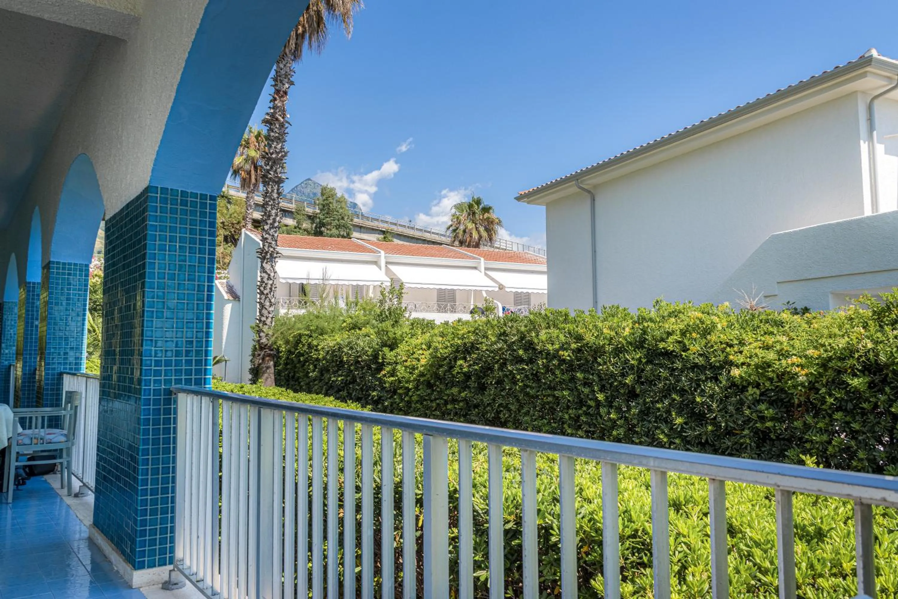 Restaurant/places to eat in Hotel Poseidon