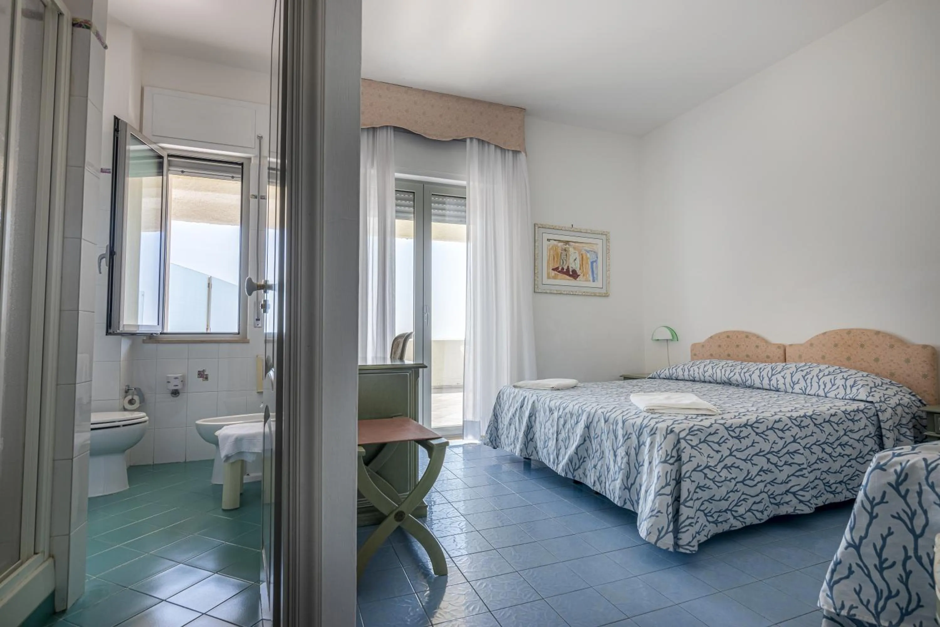 Bedroom, Bed in Hotel Poseidon