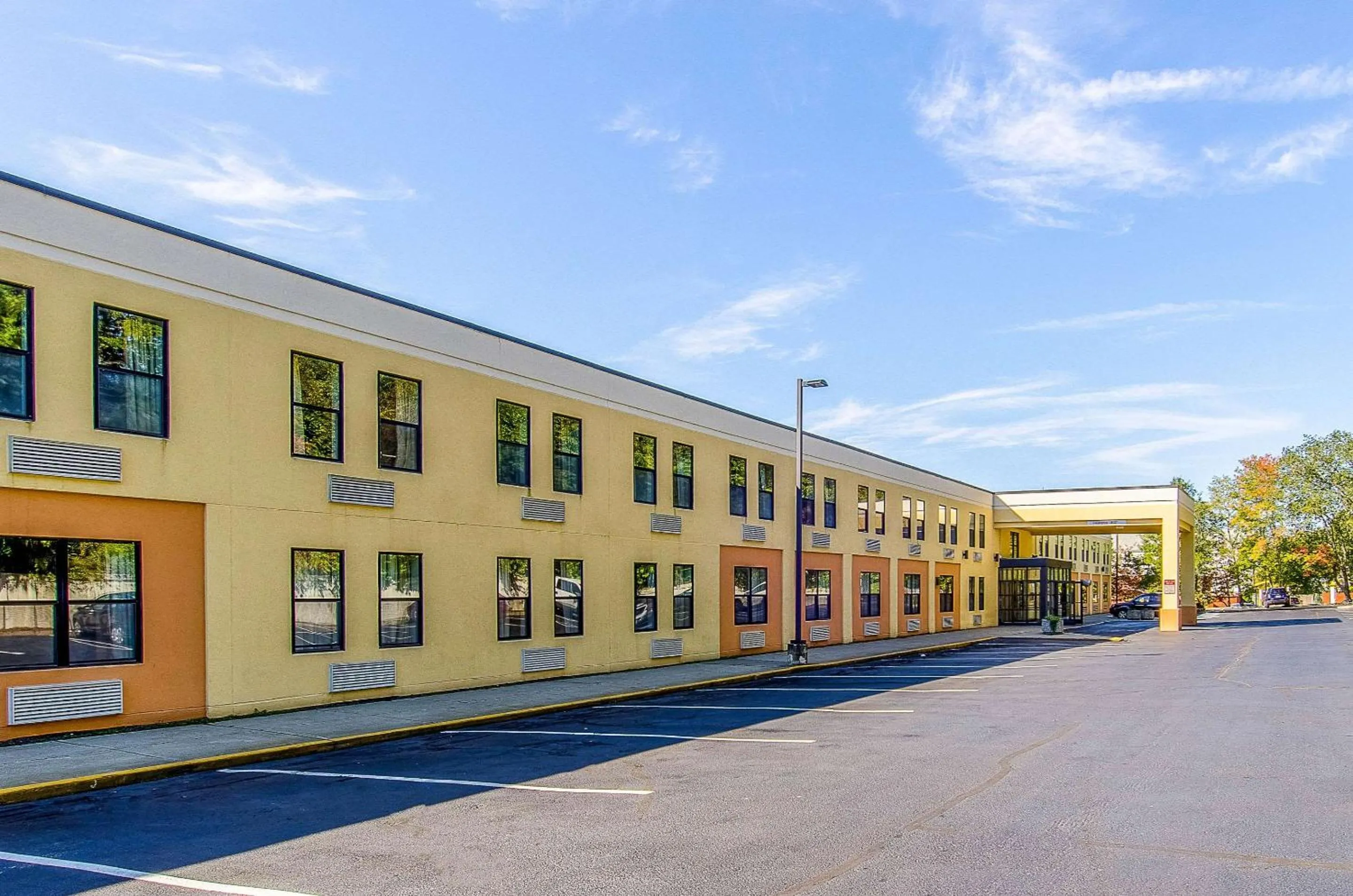 Property building in Quality Inn Middleboro-Plymouth