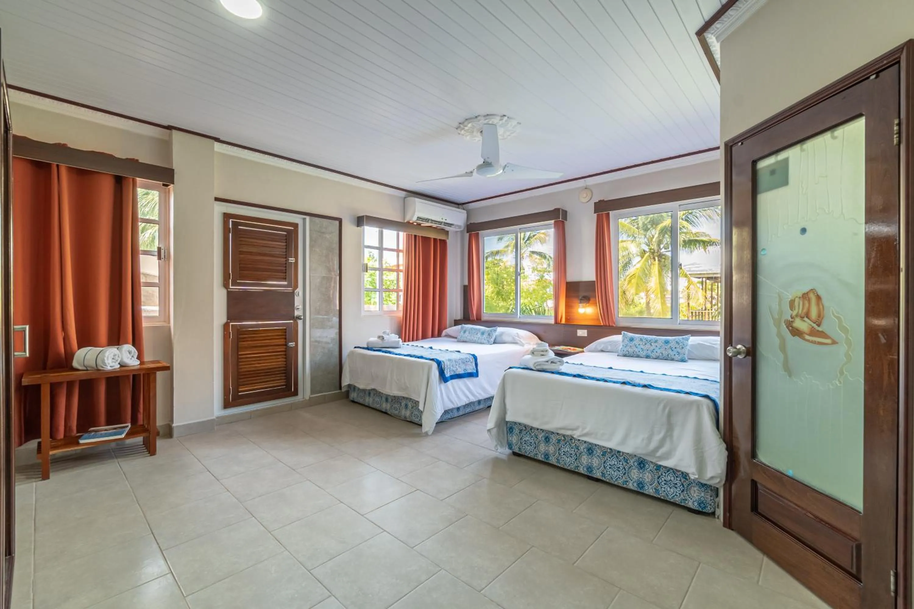 Bed in Island Magic Beach Resort