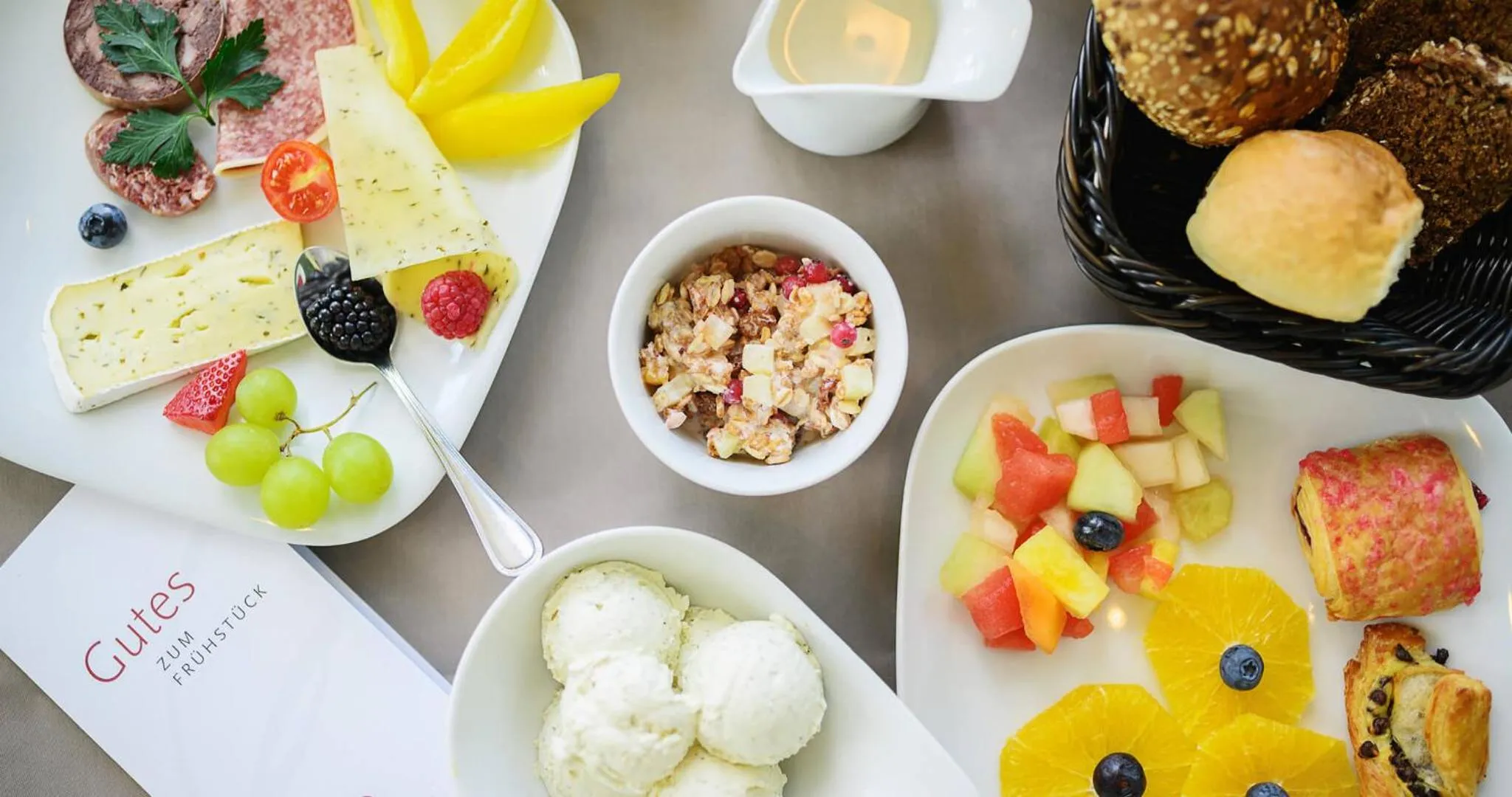 Breakfast in Weinberghotel Edelacker