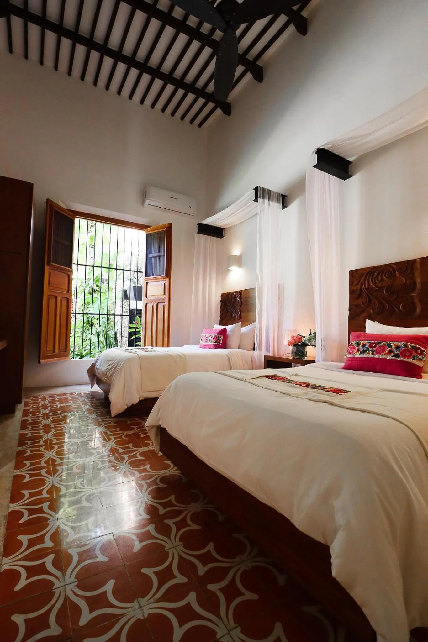 Photo of the whole room, Bed in Casa de Las Palomas Boutique Hotel by Paloma's Hotels - Adults Only