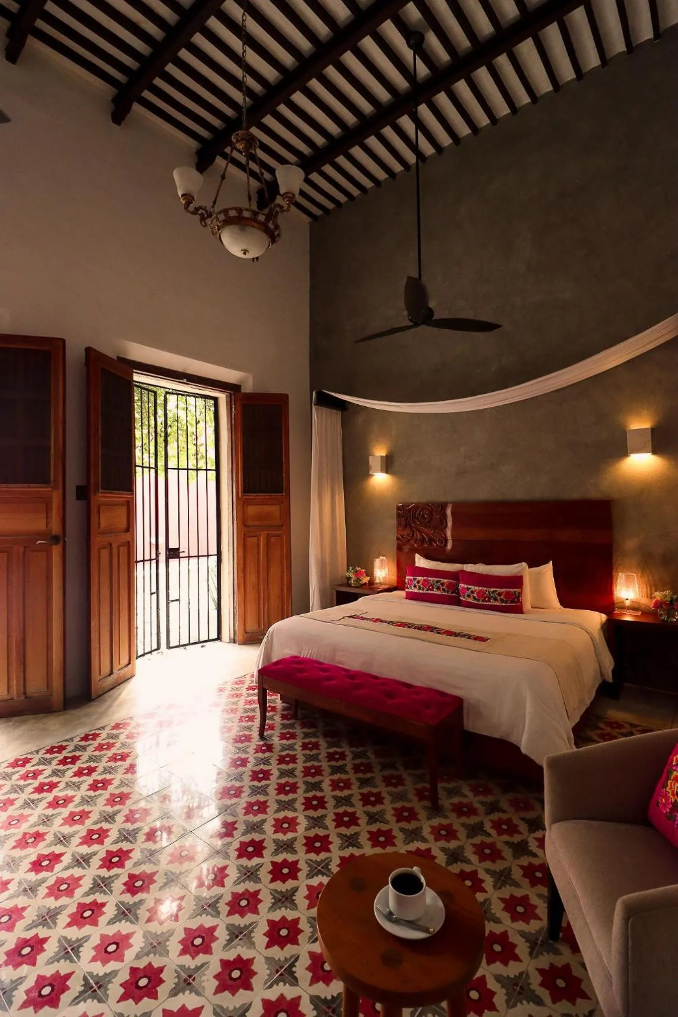 Photo of the whole room, Bed in Casa de Las Palomas Boutique Hotel by Paloma's Hotels - Adults Only