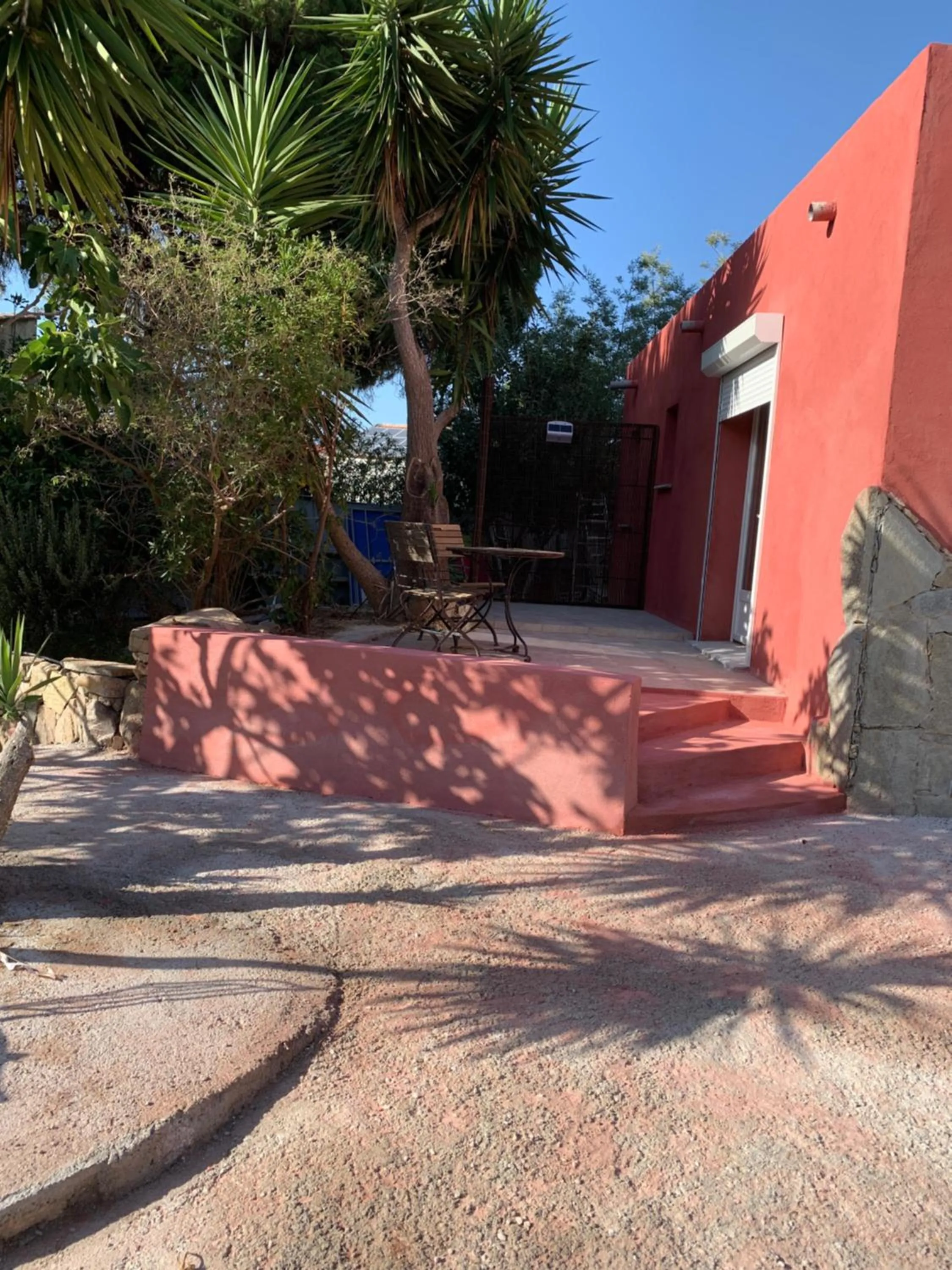 Photo of the whole room in Casa di Floumy