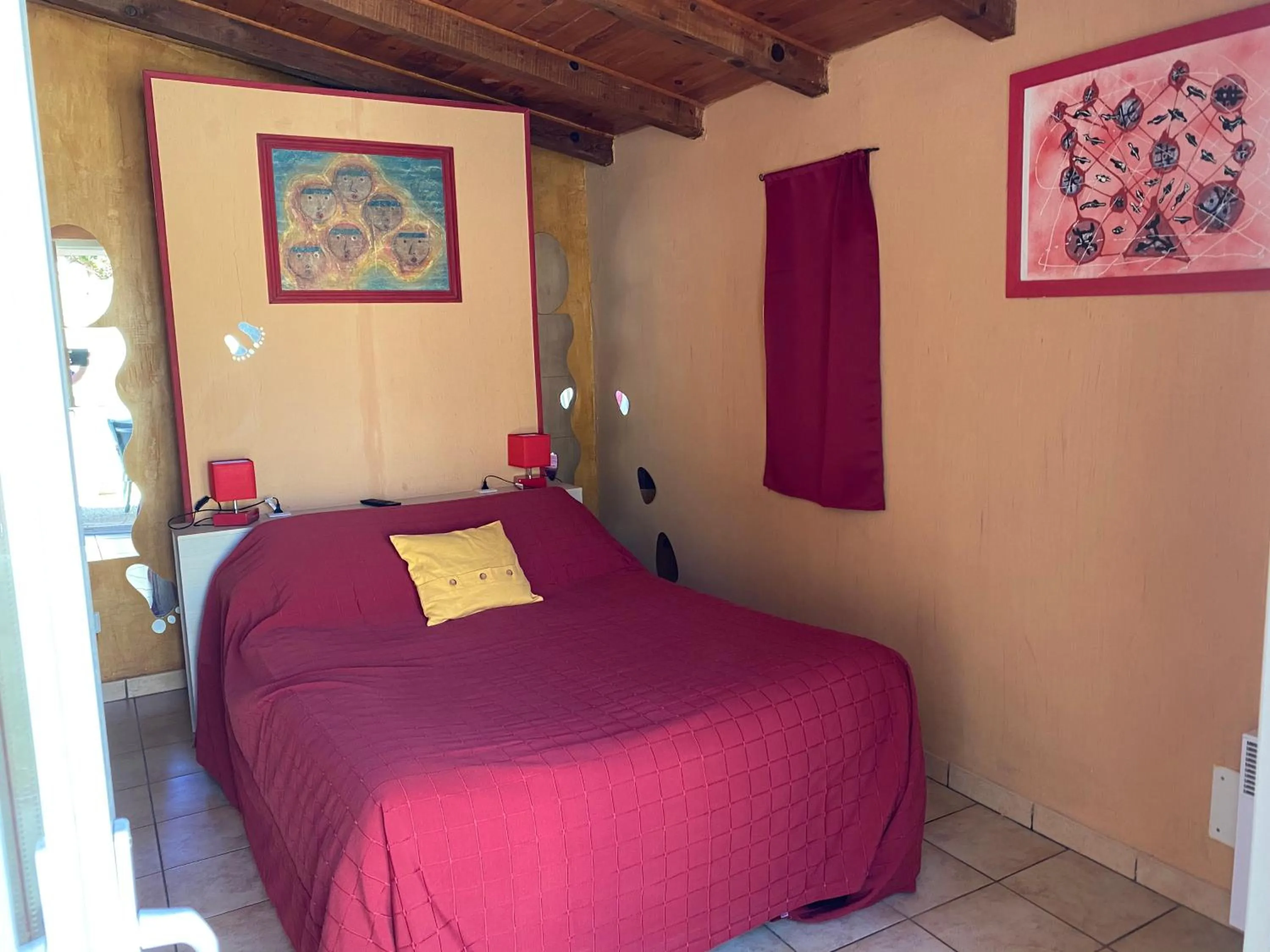 Bedroom, Bed in Casa di Floumy