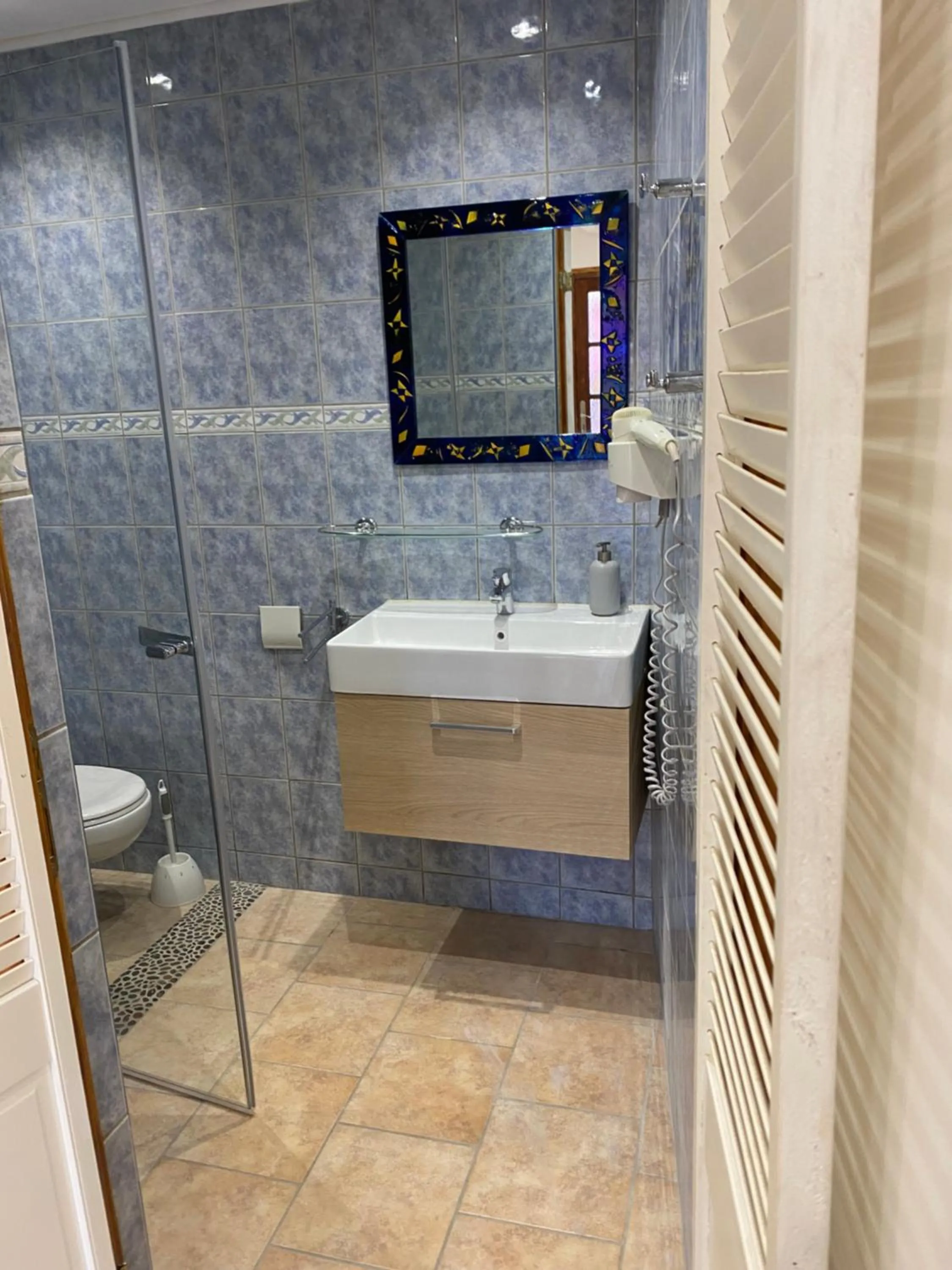 Bathroom in Casa di Floumy