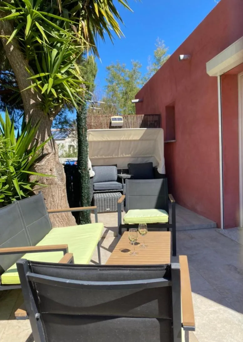 Patio in Casa di Floumy