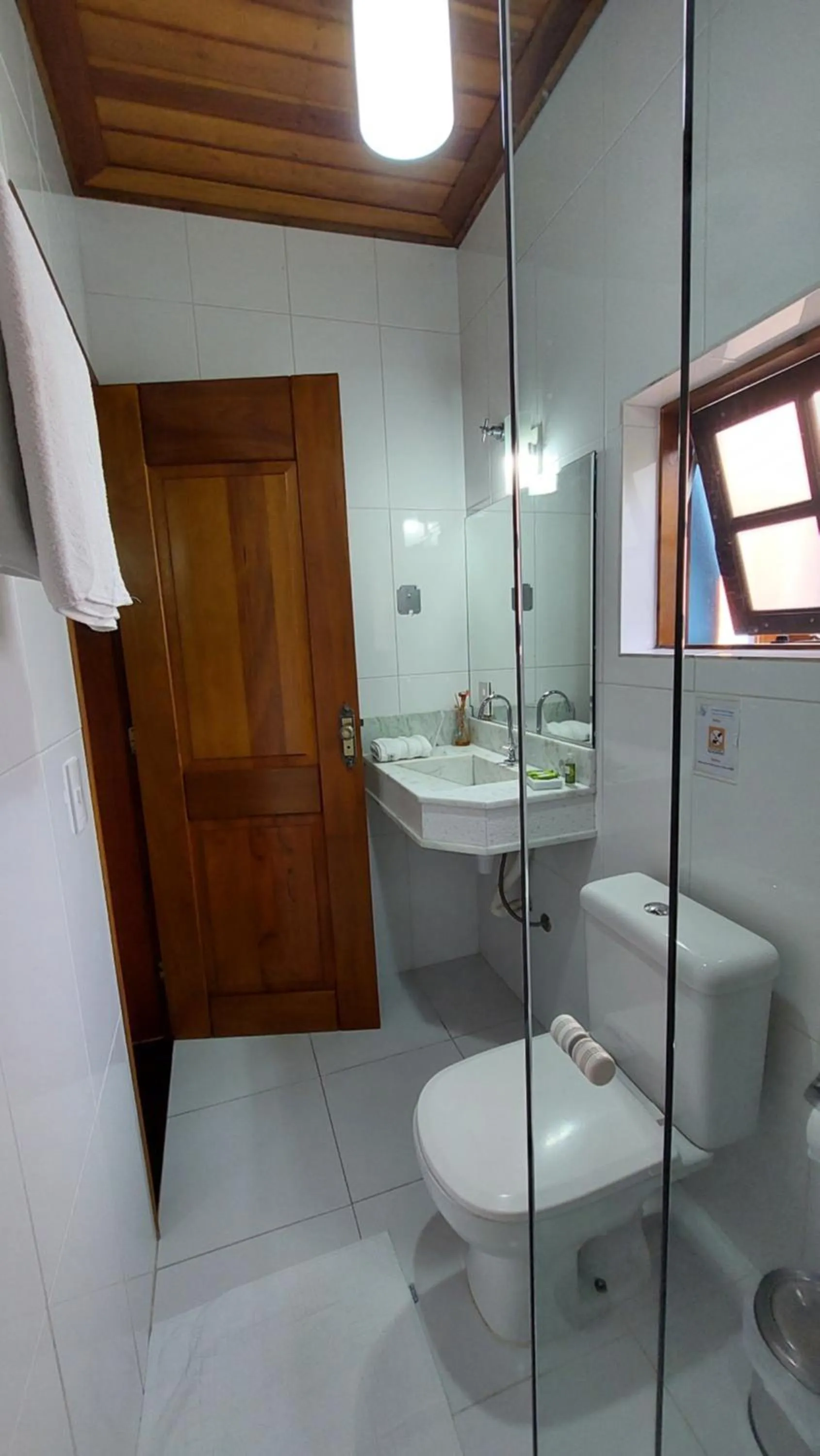 Bathroom in Pousada Canoa Caiçara Ilhabela