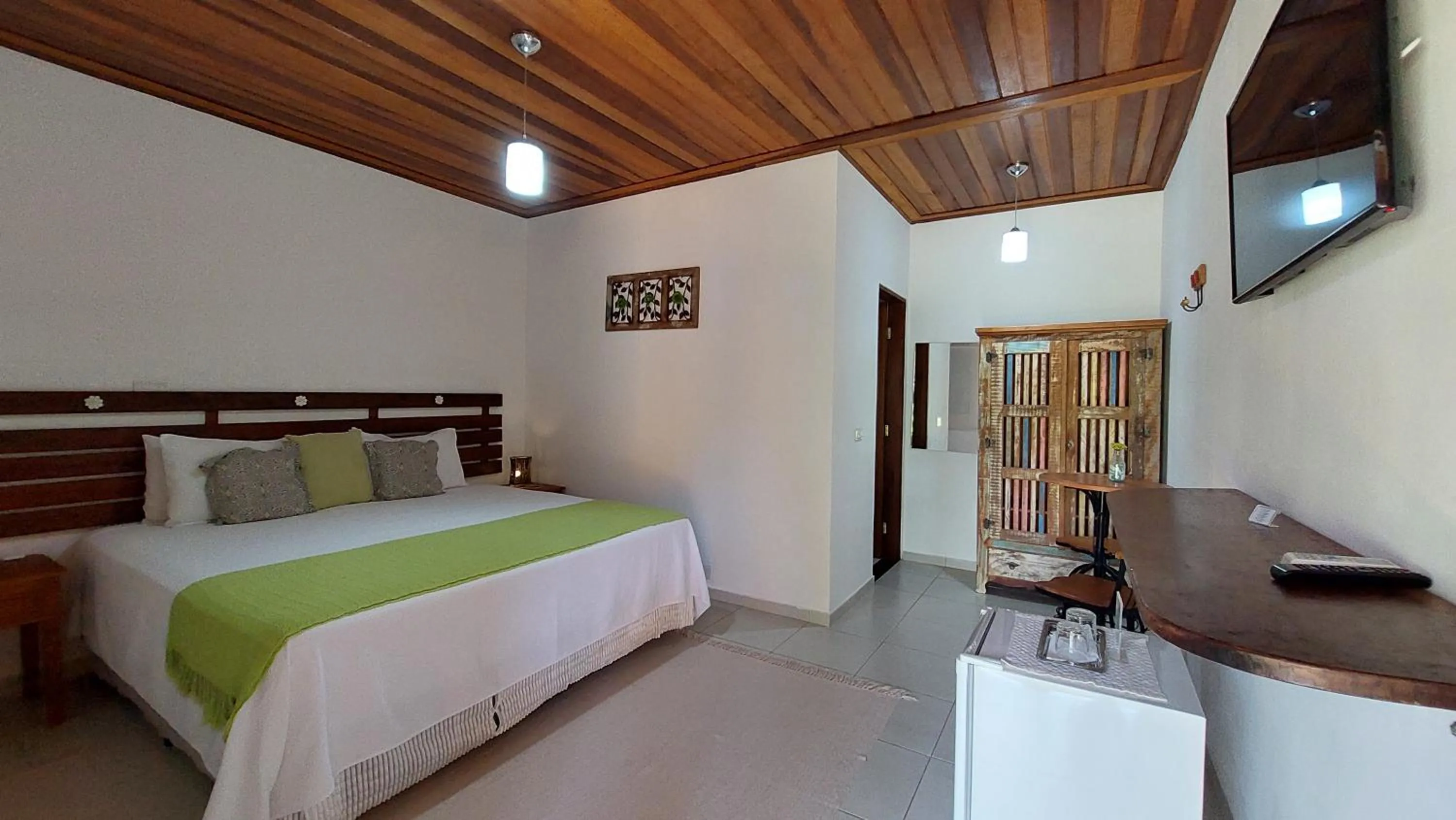 Bed in Pousada Canoa Caiçara Ilhabela