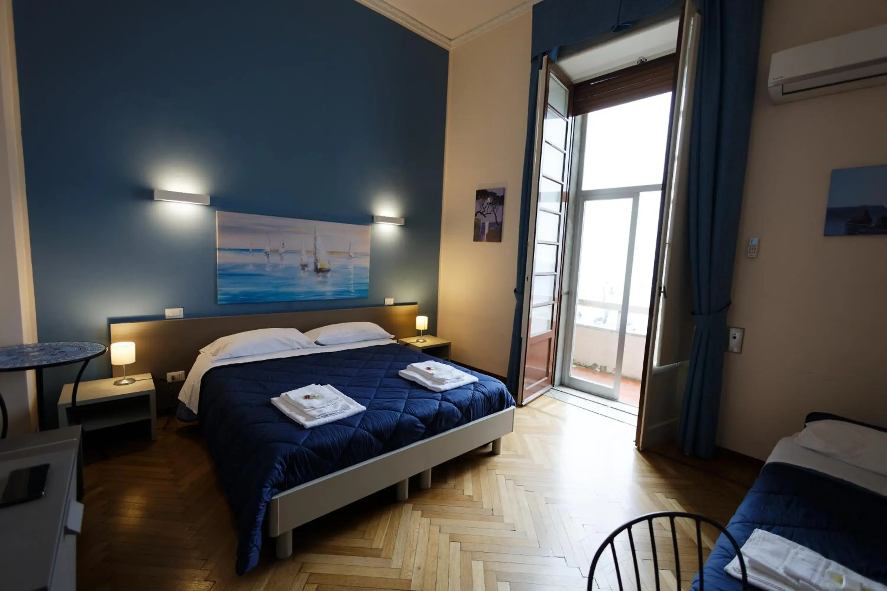 Quadruple Room with Sea View - single occupancy in Teatro sullo Stretto Quadruple Room with Sea View - single occupancy in Teatro sullo Stretto