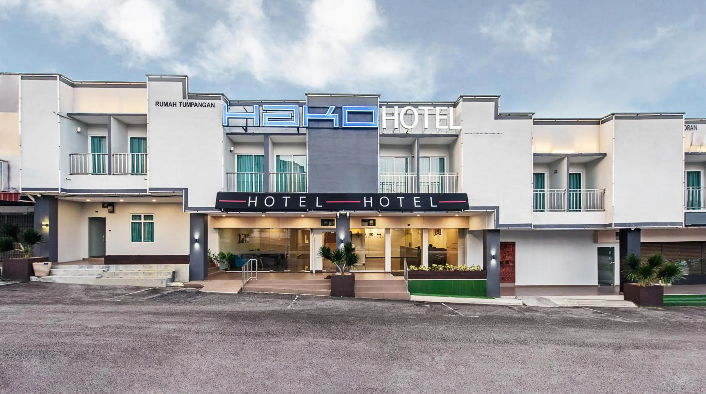 Property building in Hako Hotel Taman U