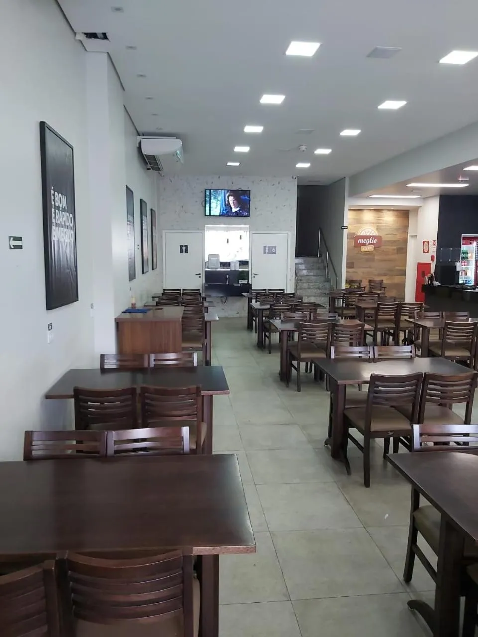 Restaurant/places to eat in Panorama Convention Hotel