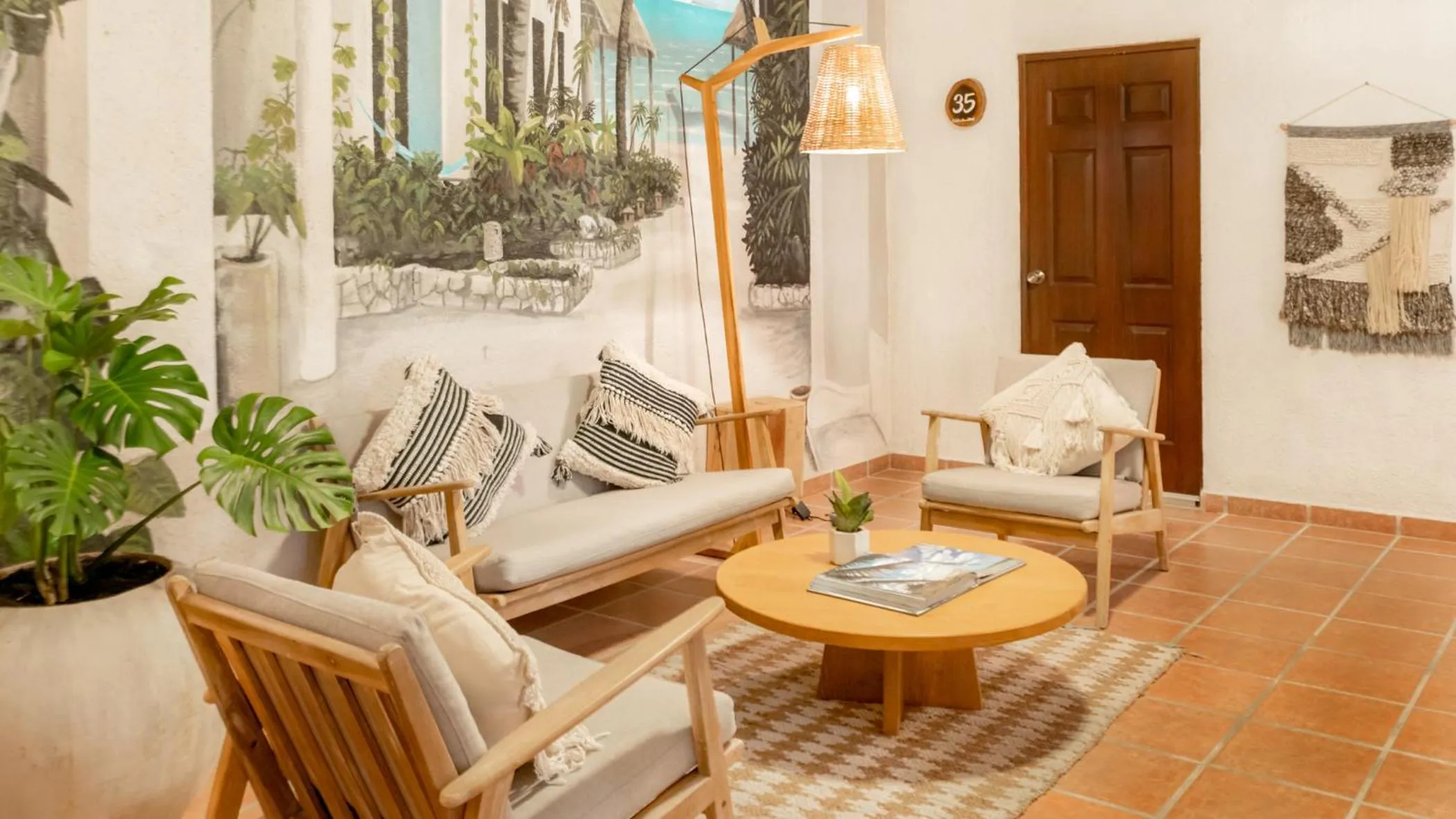 Property building in Hotel Casa Colibri