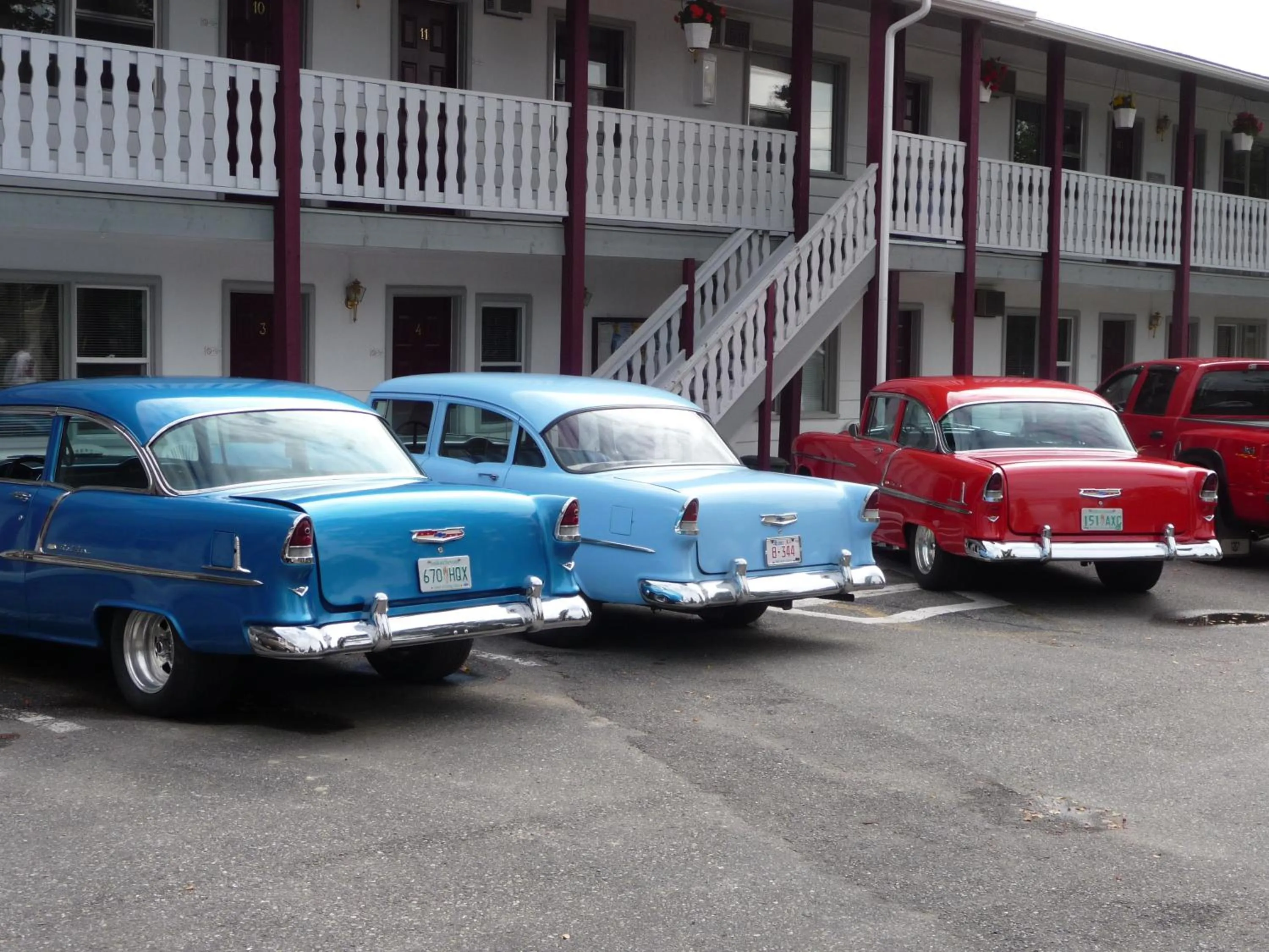 Facade/entrance in Mountain Springs Motel