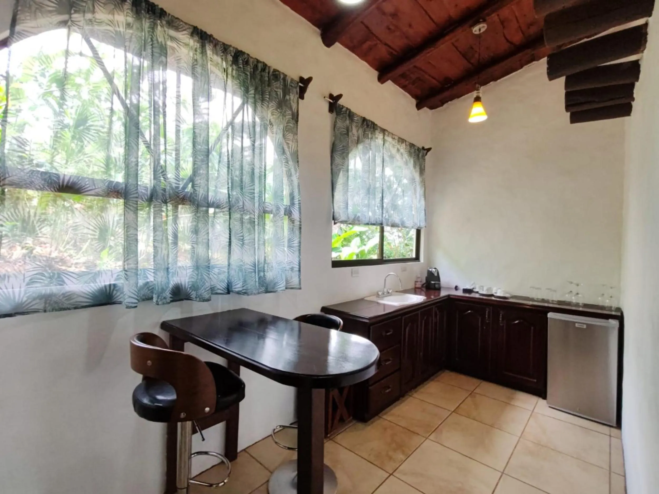 Kitchen or kitchenette in Hotel Mountain Paradise
