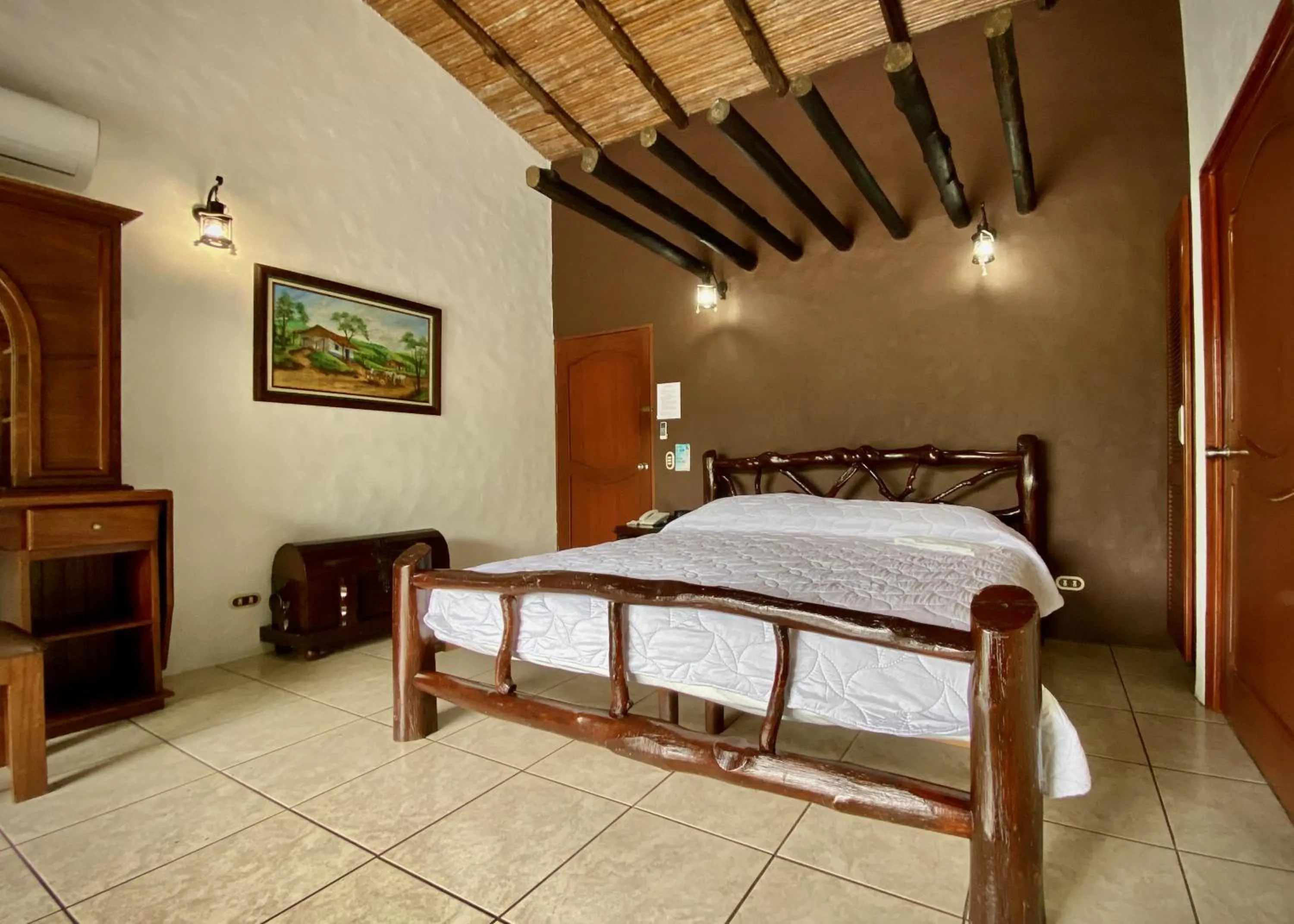 Bedroom, Bed in Hotel Mountain Paradise