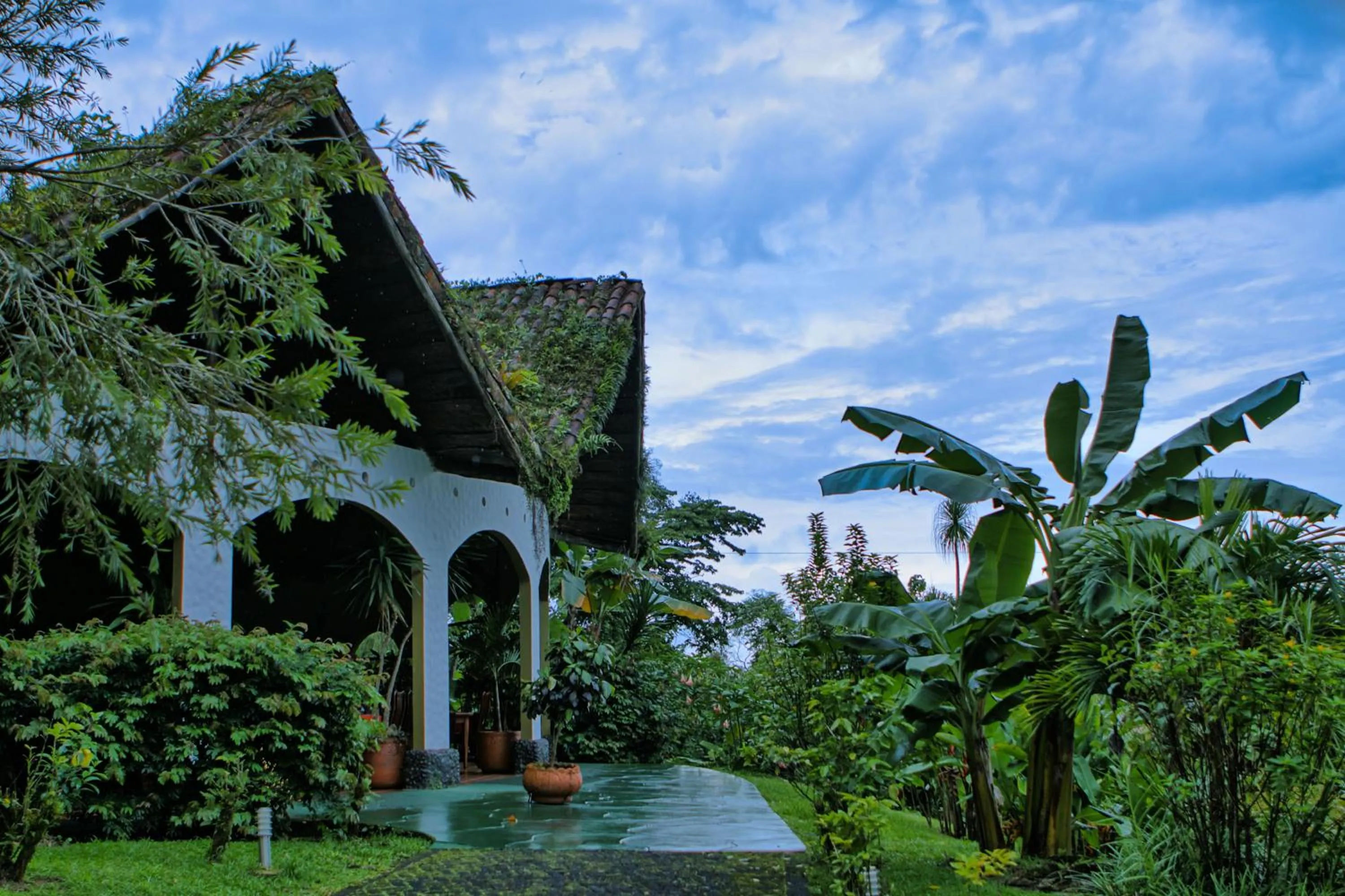Facade/entrance in Hotel Mountain Paradise