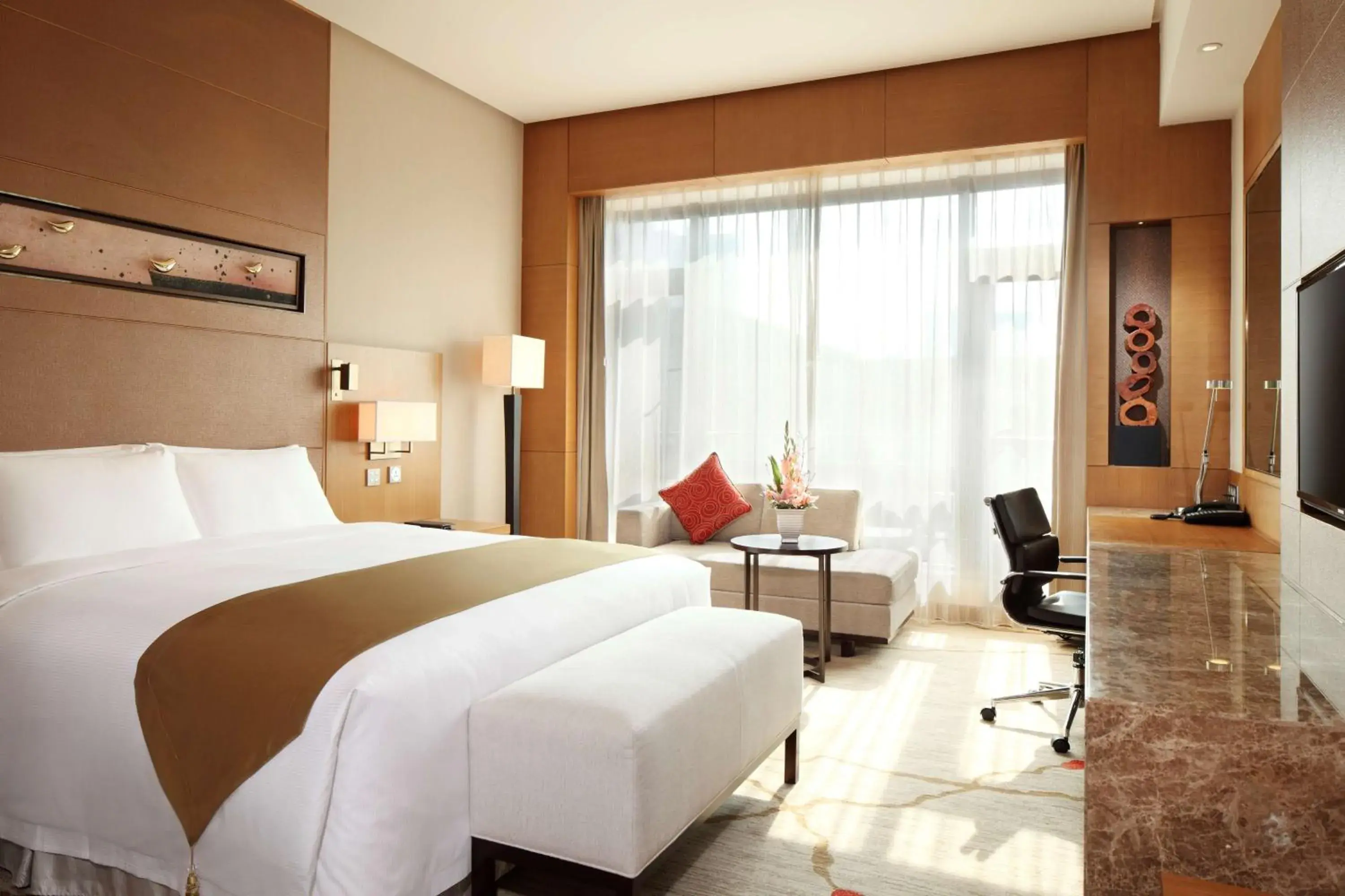 King Room - Mobility Access in DoubleTree By Hilton Jiaxing King Room - Mobility Access in DoubleTree By Hilton Jiaxing
