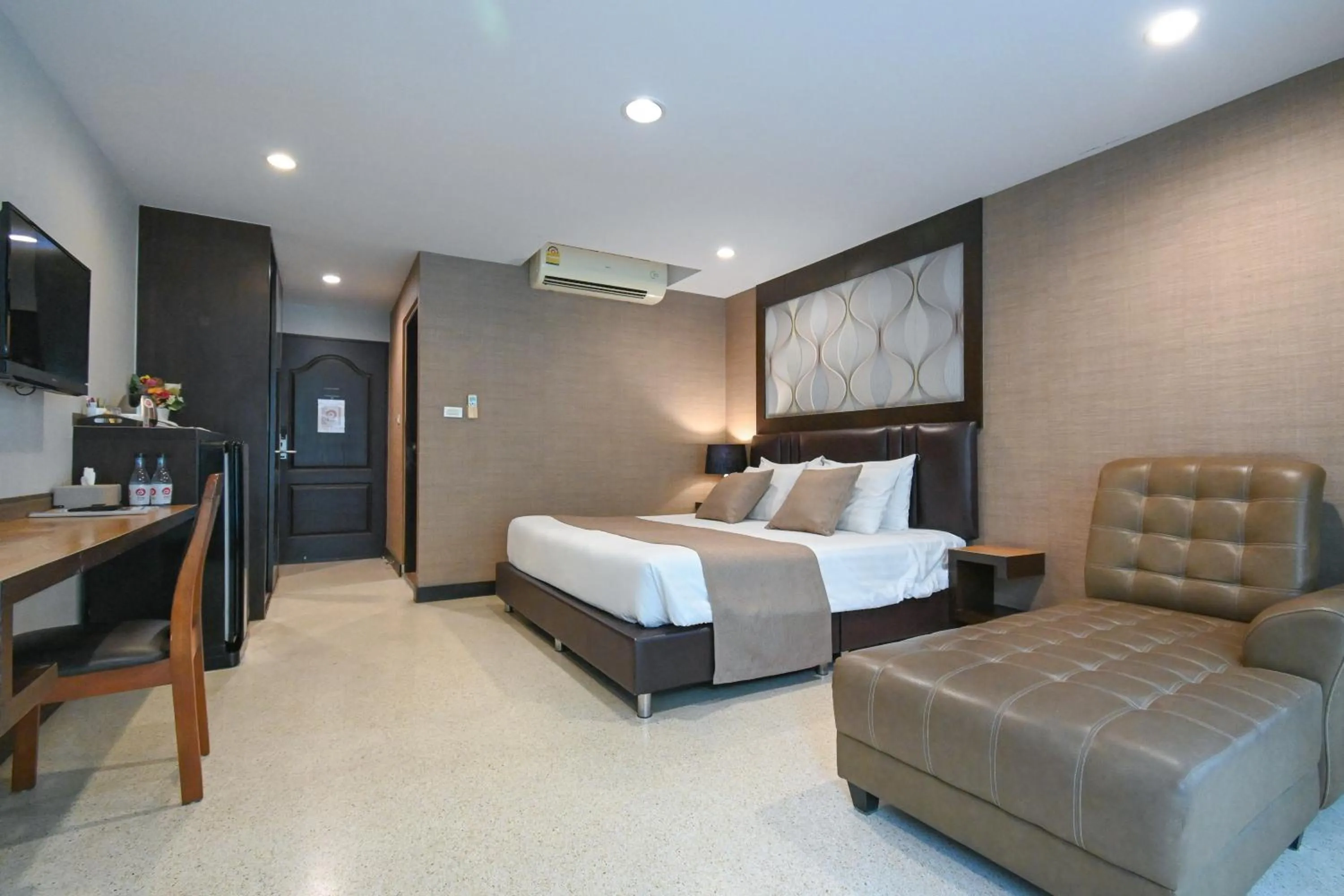 Bedroom, Bed in Aranta Suvarnabhumi