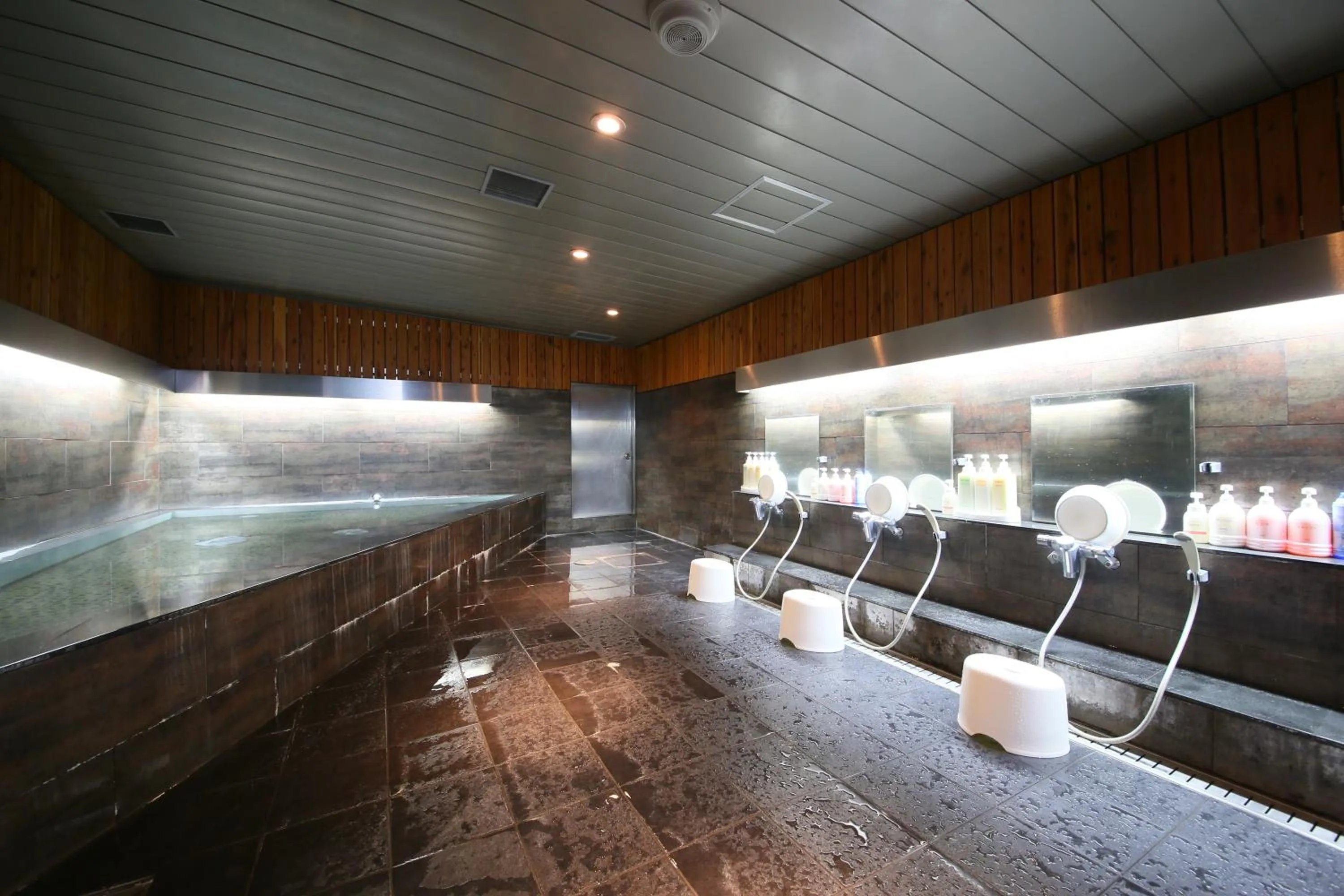 Public Bath in KOKO STAY Sagamihara - formerly Hotel Wing International Sagamihara