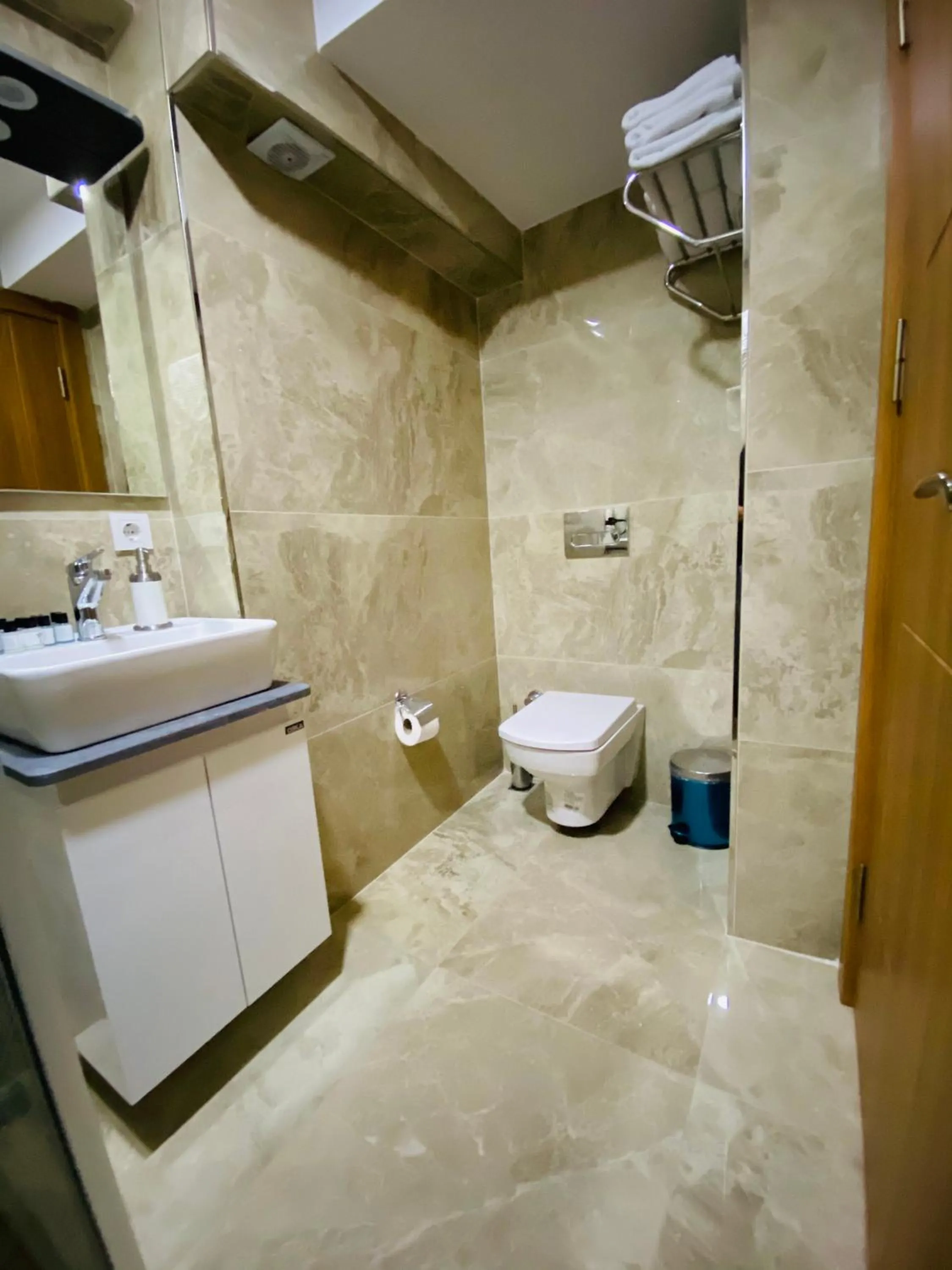 Bathroom in PALMERA OLD CITY