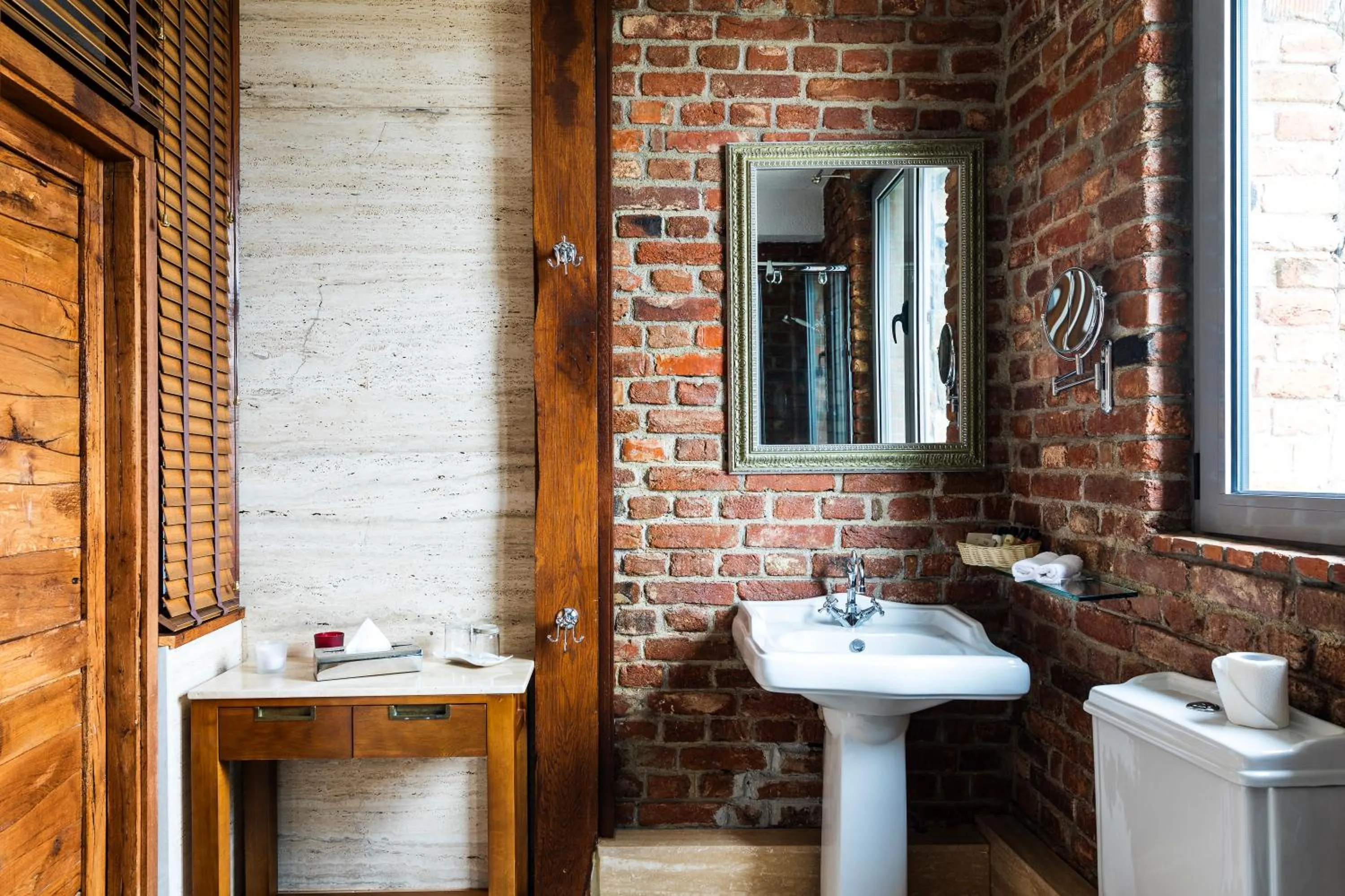 Bathroom in Chateau Copsa Complex