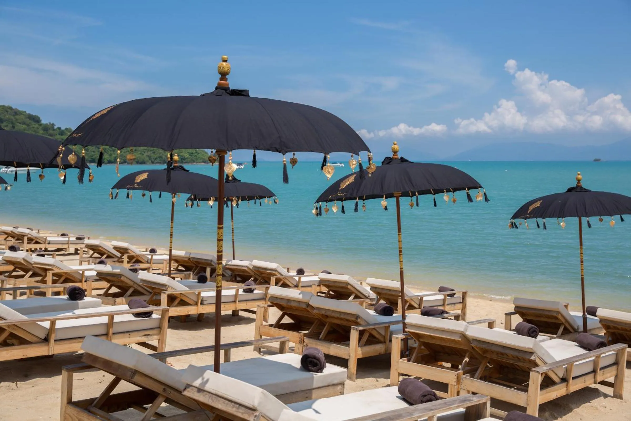 Beach in Karma Resort