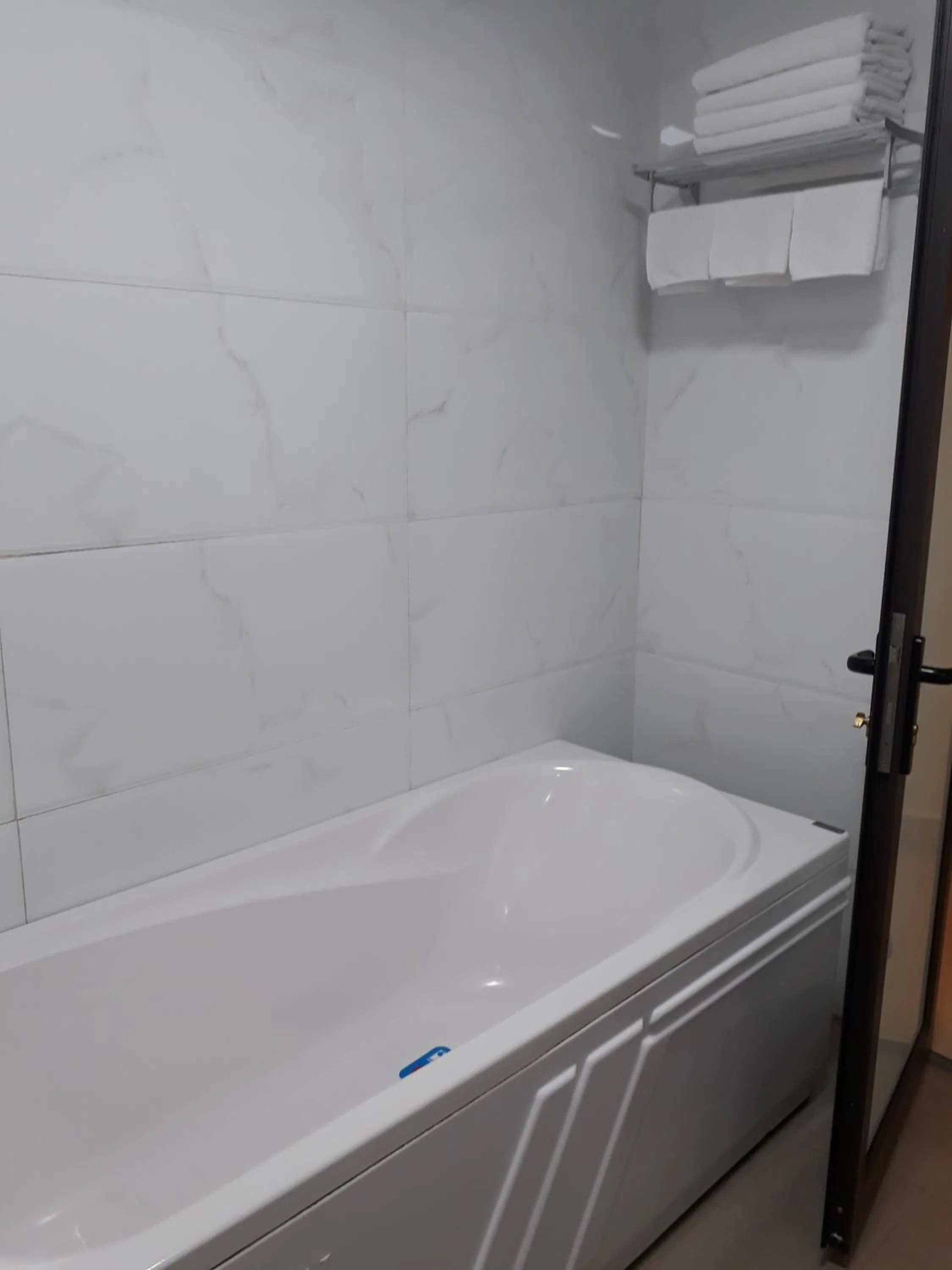 Dining area in Anova 2 Hotel