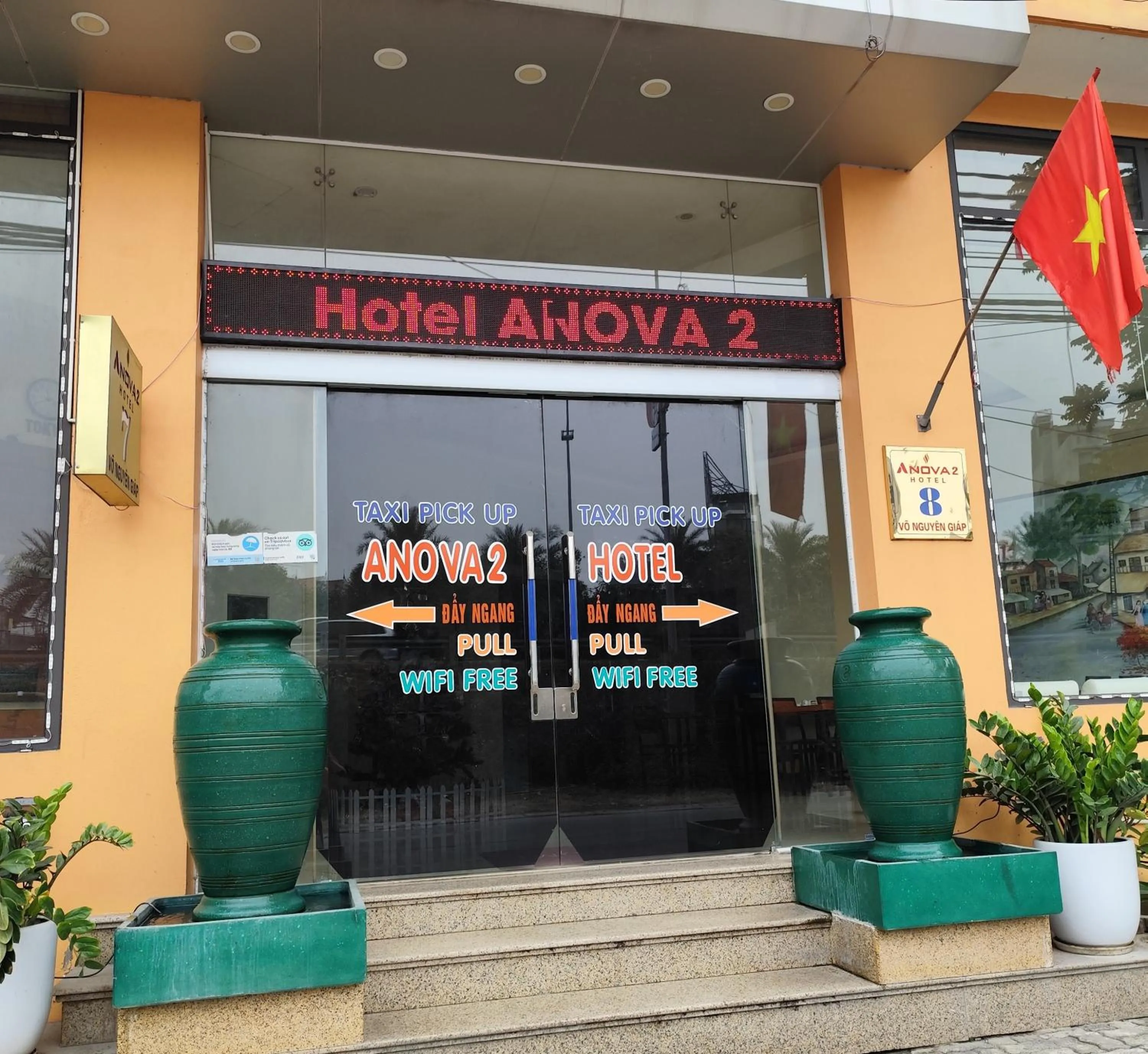 Anova 2 Hotel