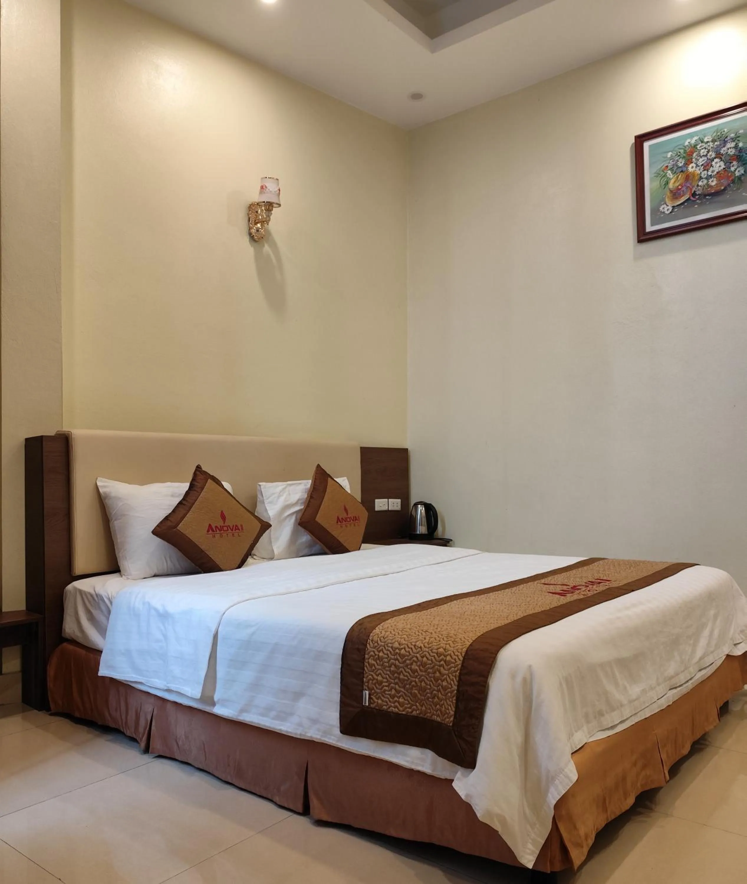 Bed in Anova 2 Hotel