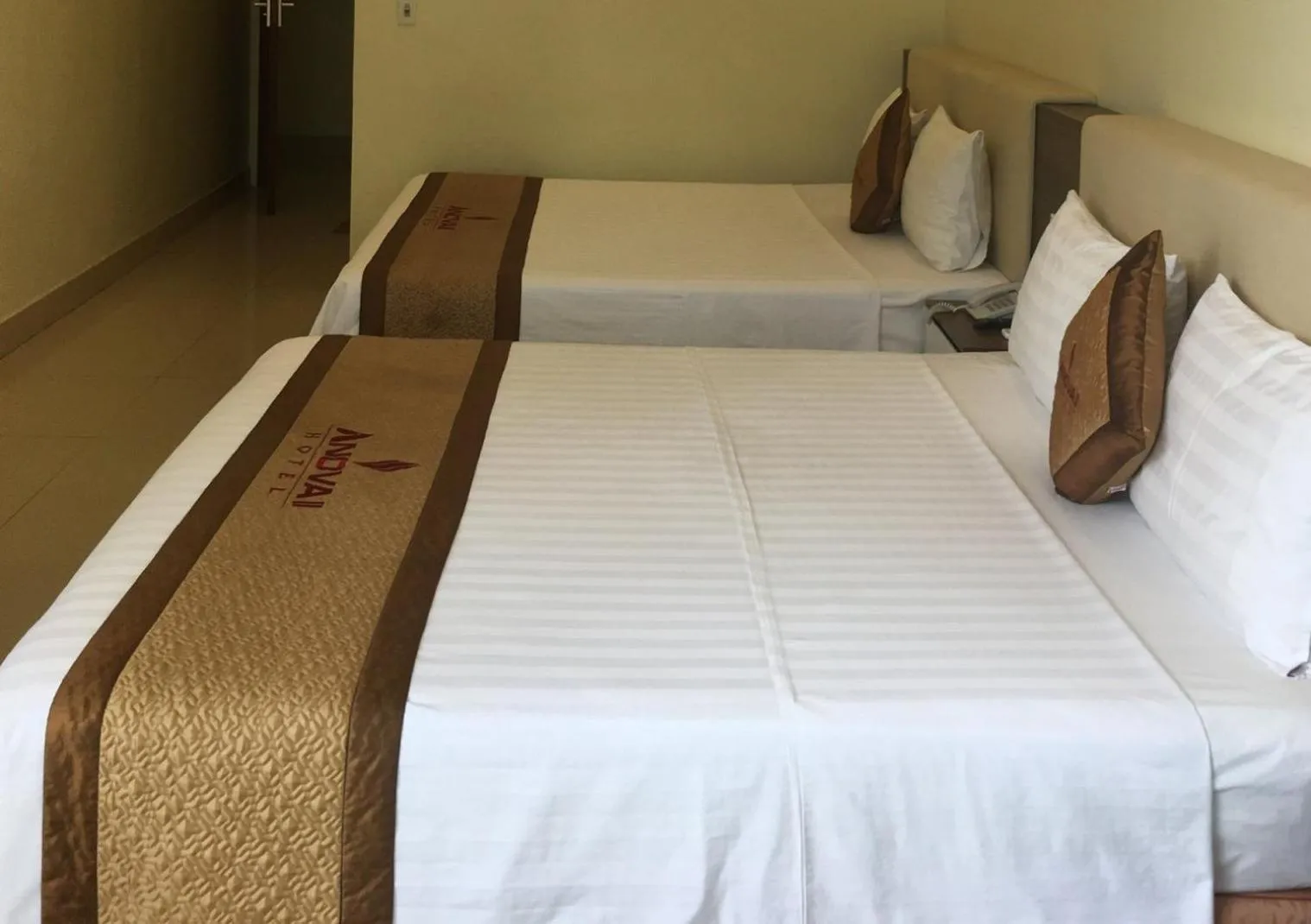 Bed in Anova 2 Hotel