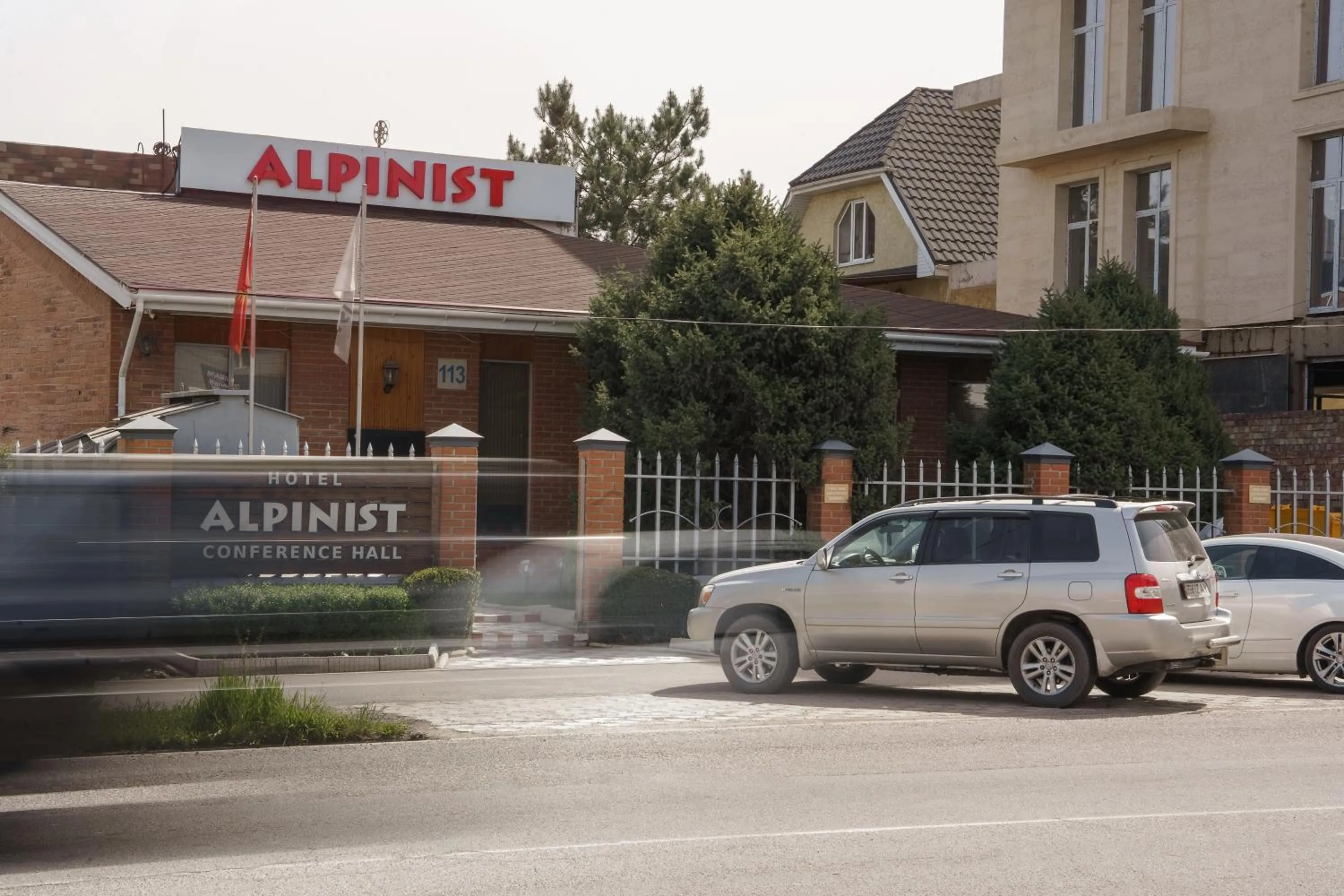 Property building in Alpinist Hotel