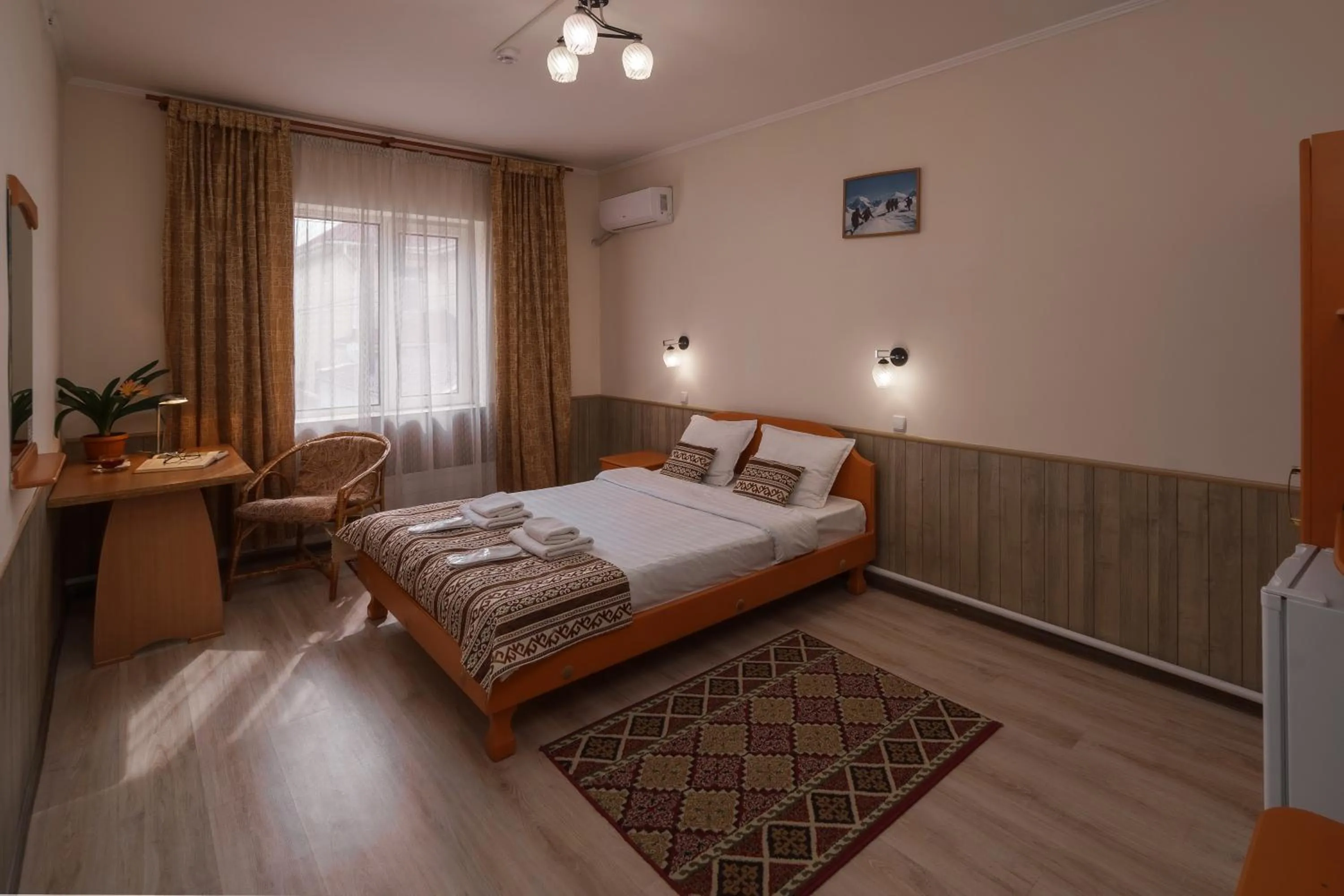 Bed in Alpinist Hotel