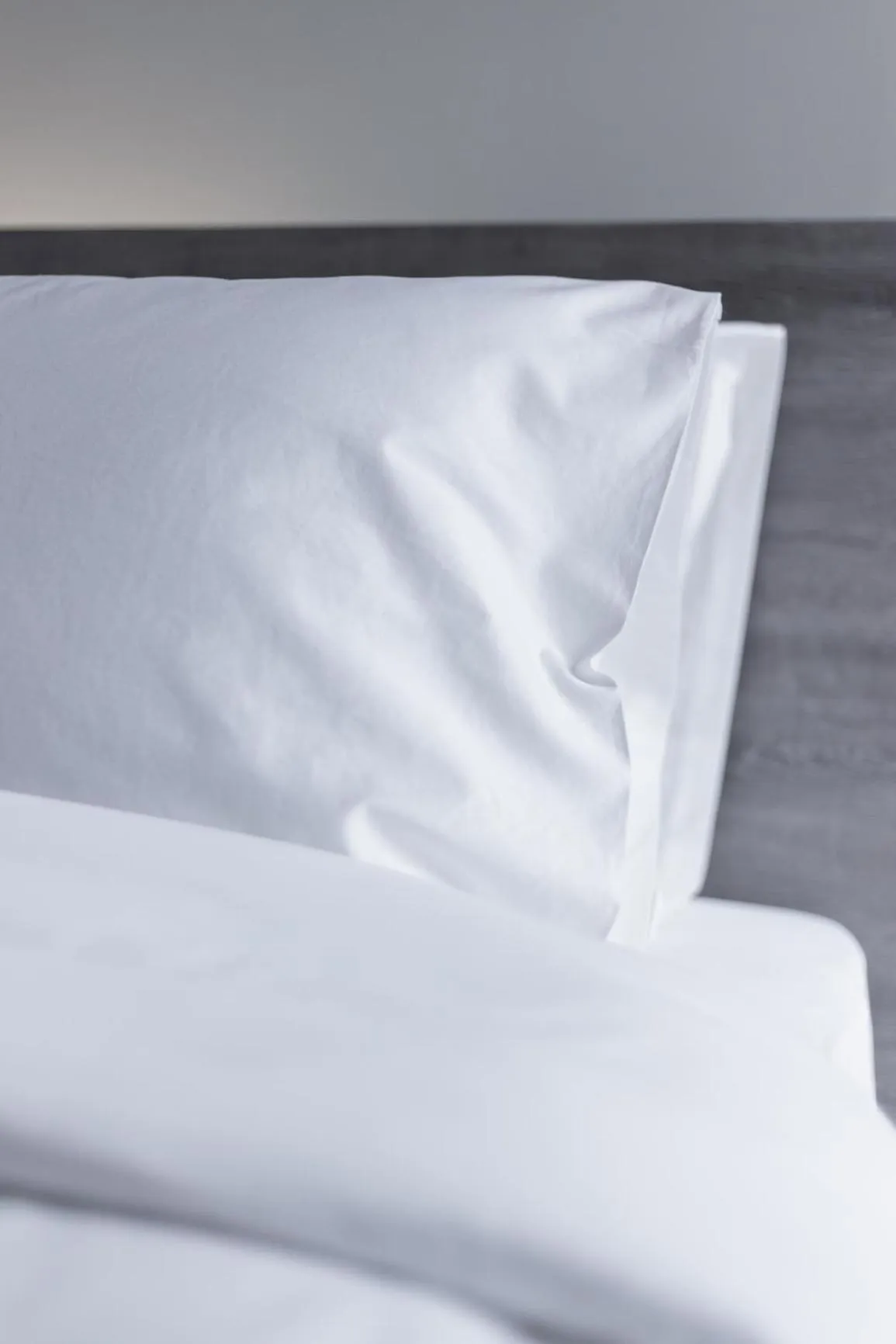 Bed in The Locals Chiang Mai