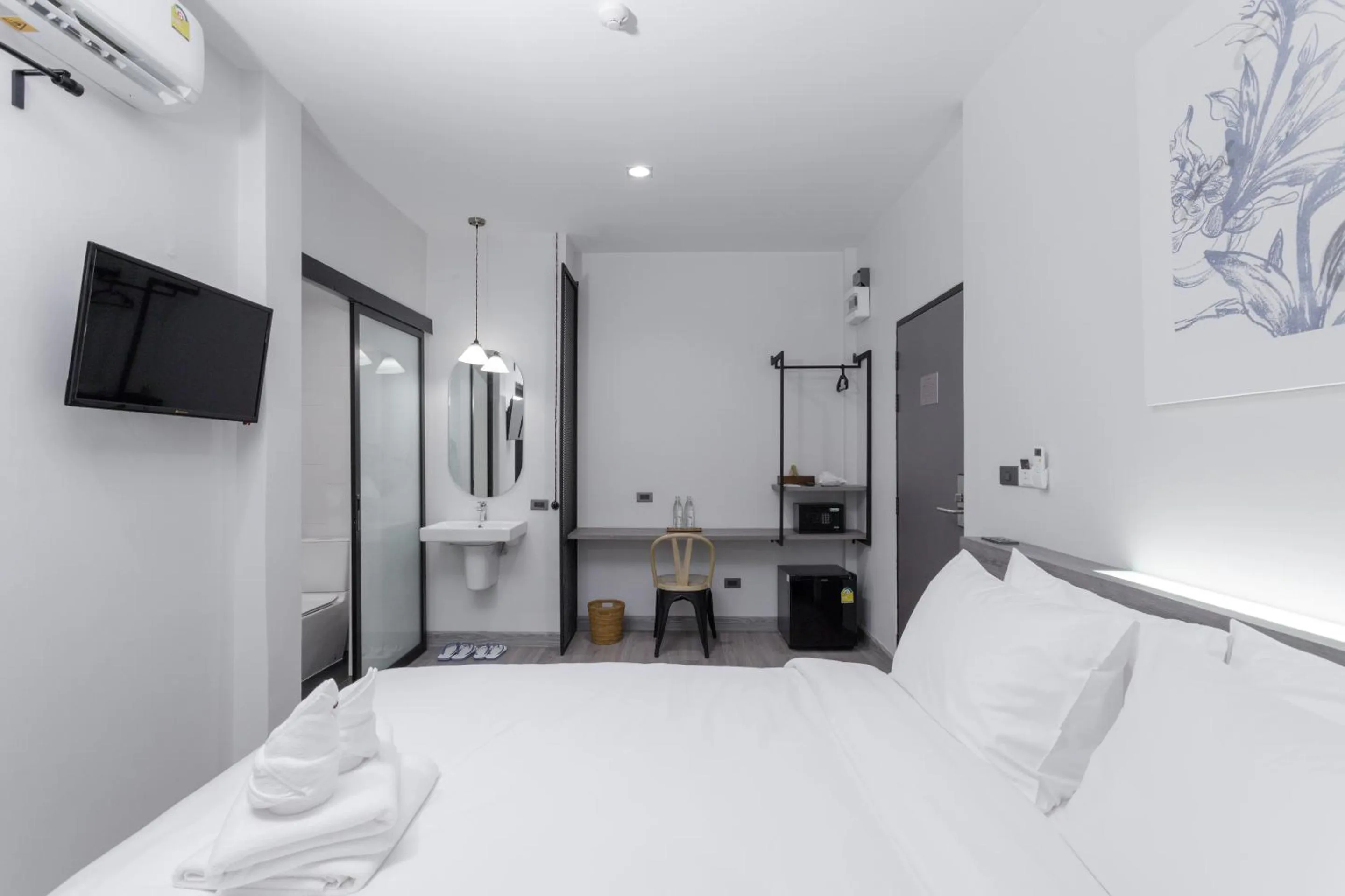 Bed in The Locals Chiang Mai