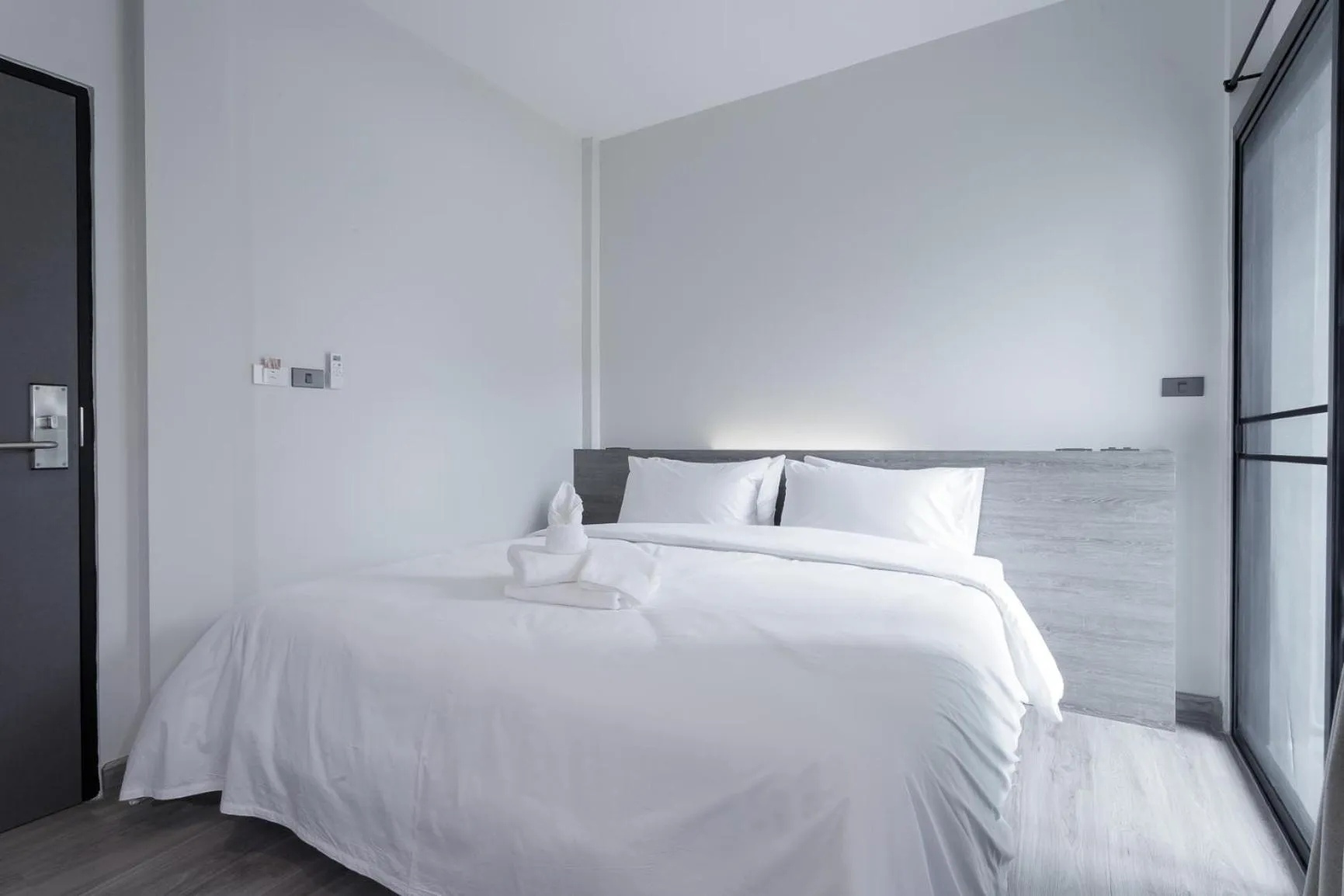 Bed in The Locals Chiang Mai