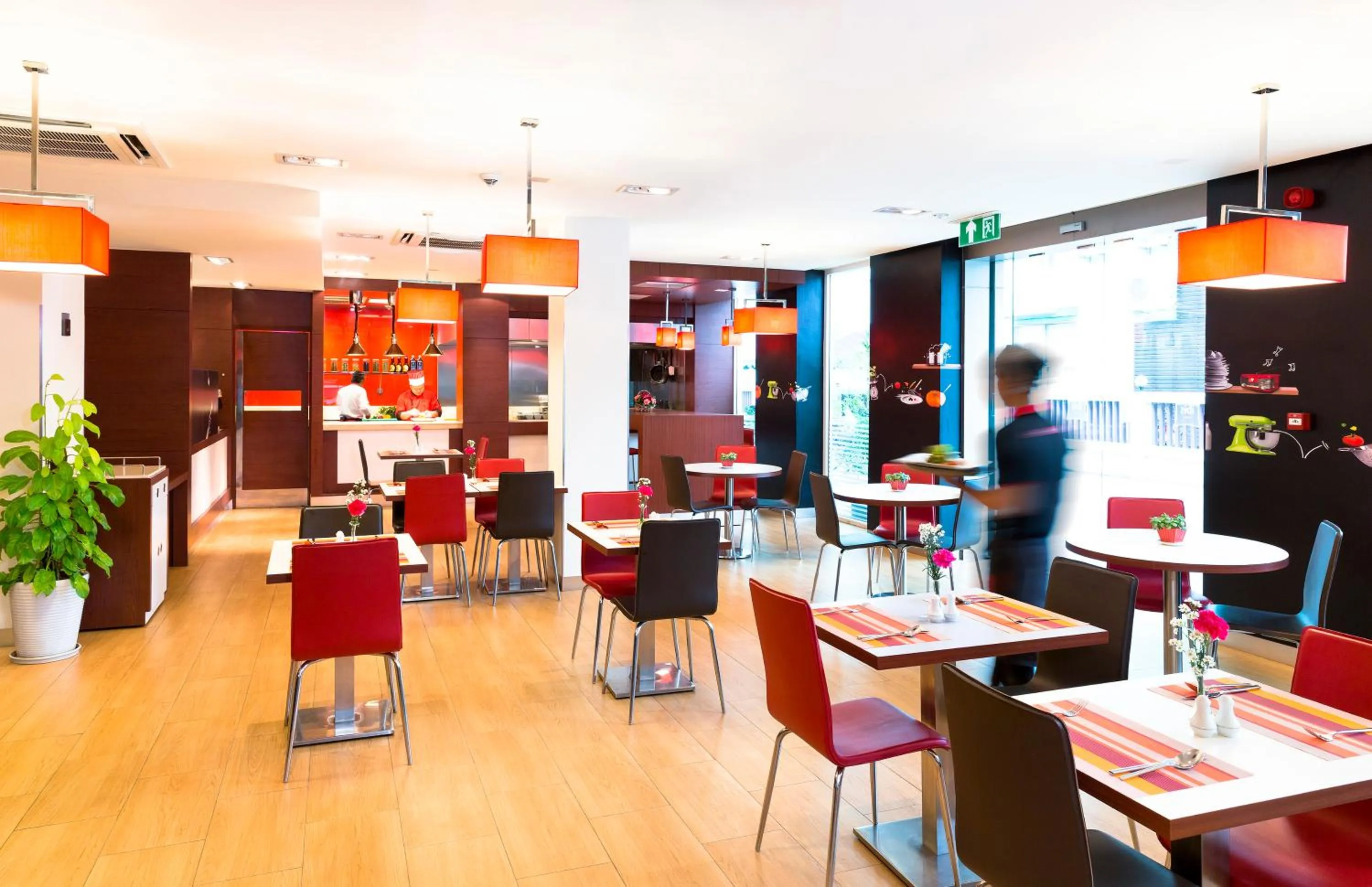 Restaurant/places to eat in ibis Vientiane Nam Phu