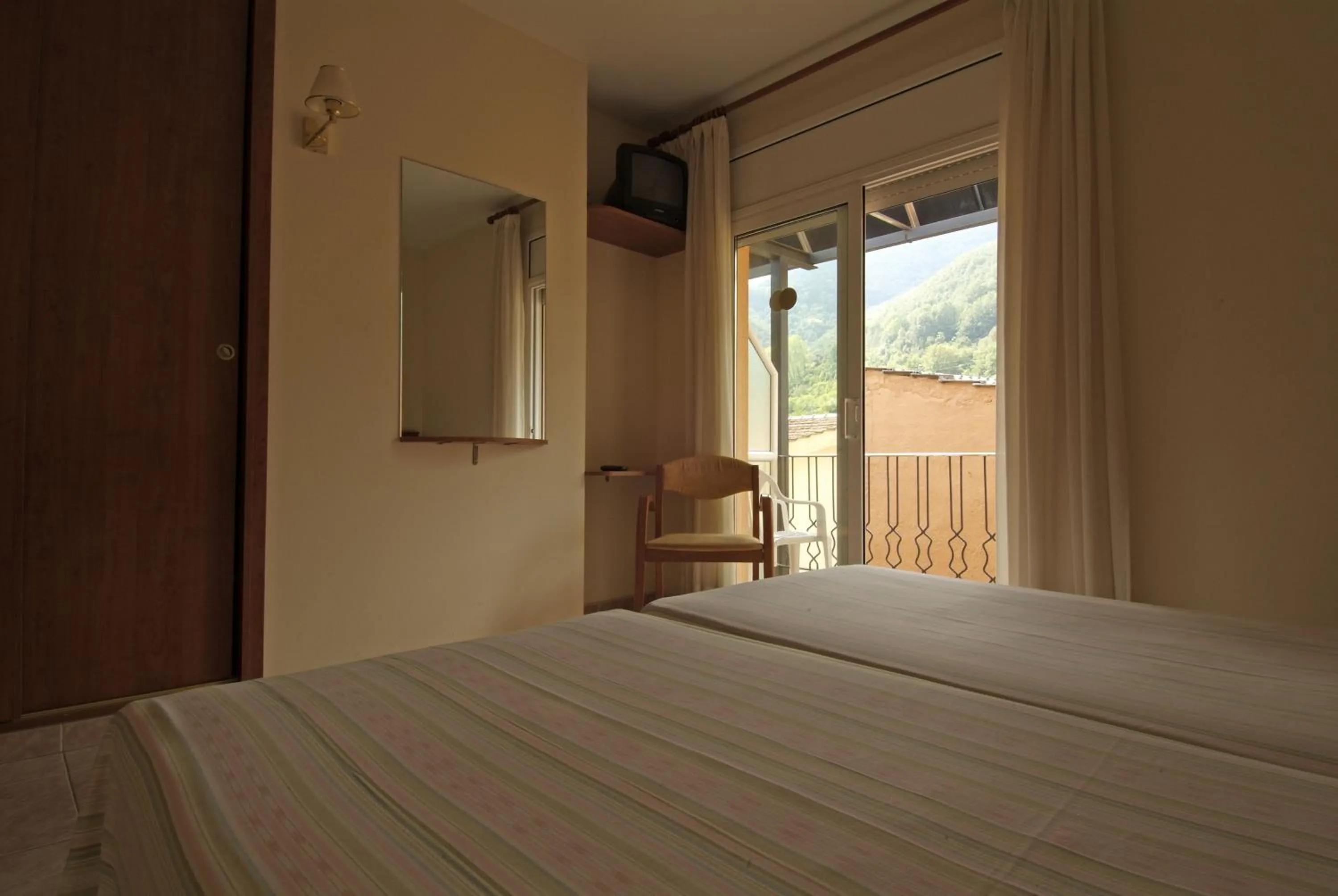 TV and multimedia in Fonda Finet