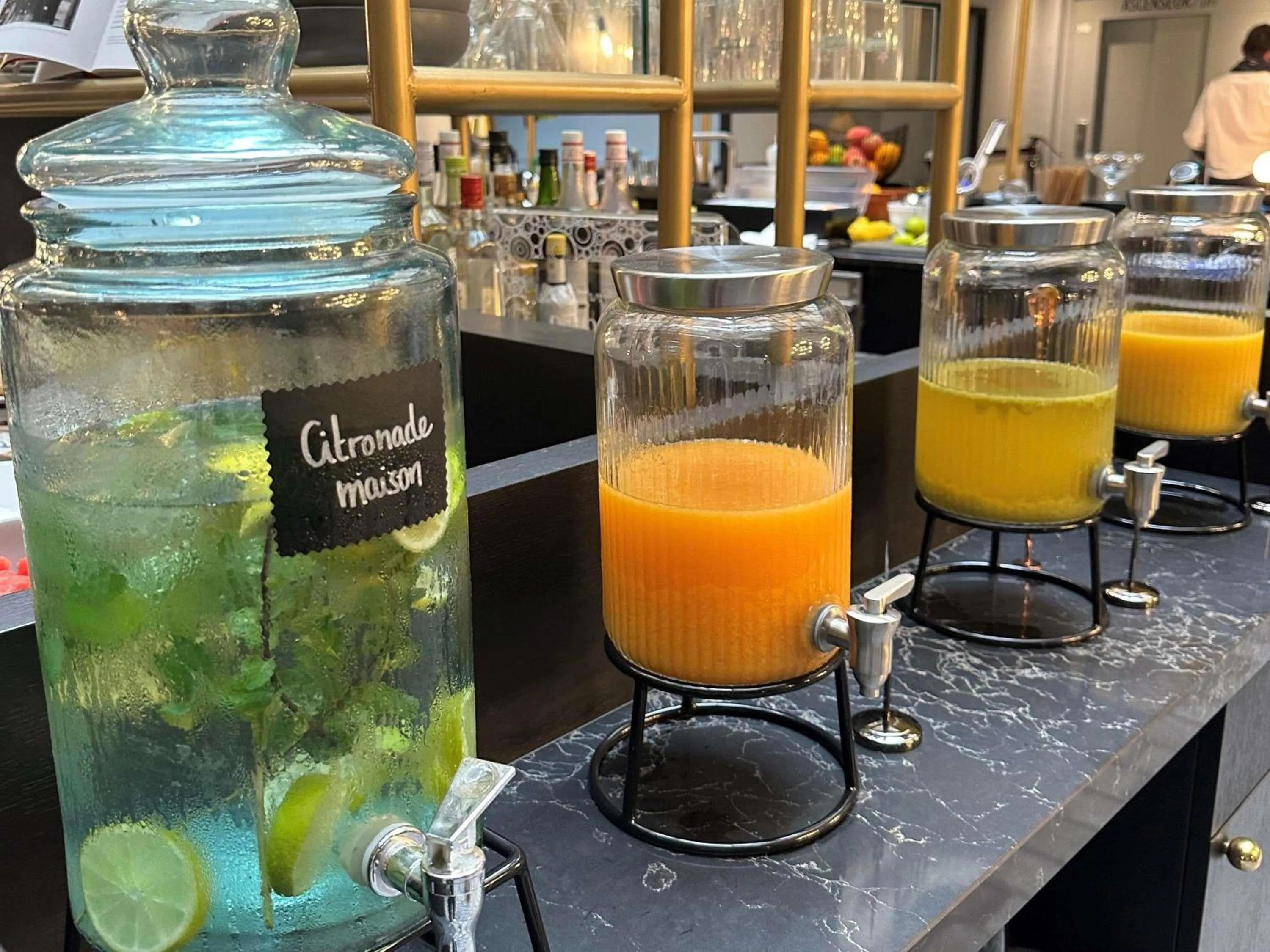 Breakfast in Hôtel Mercure Montauban