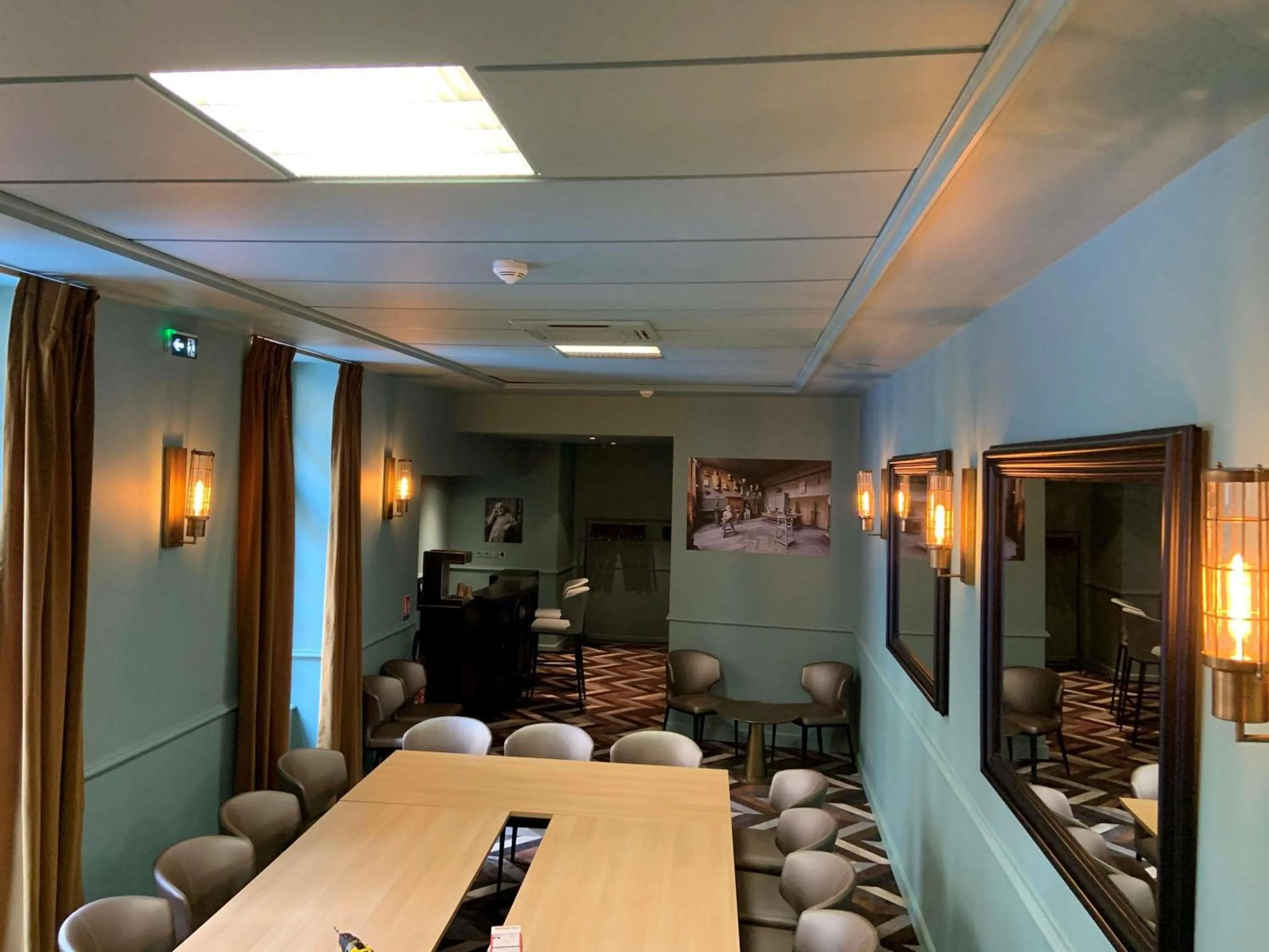 Meeting/conference room in Hôtel Mercure Montauban