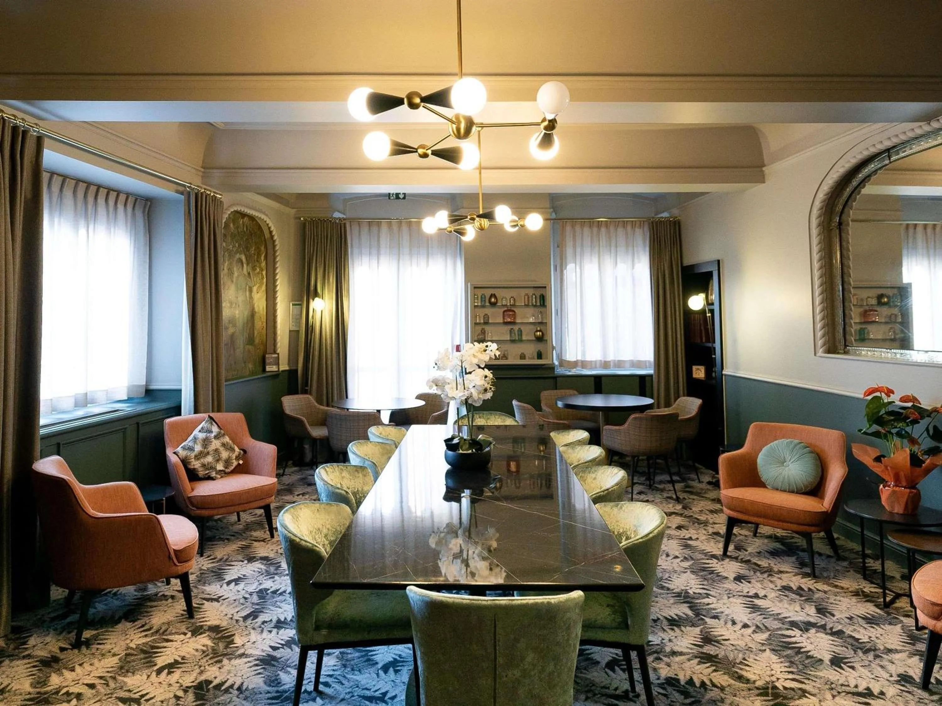 Property building in Hôtel Mercure Montauban