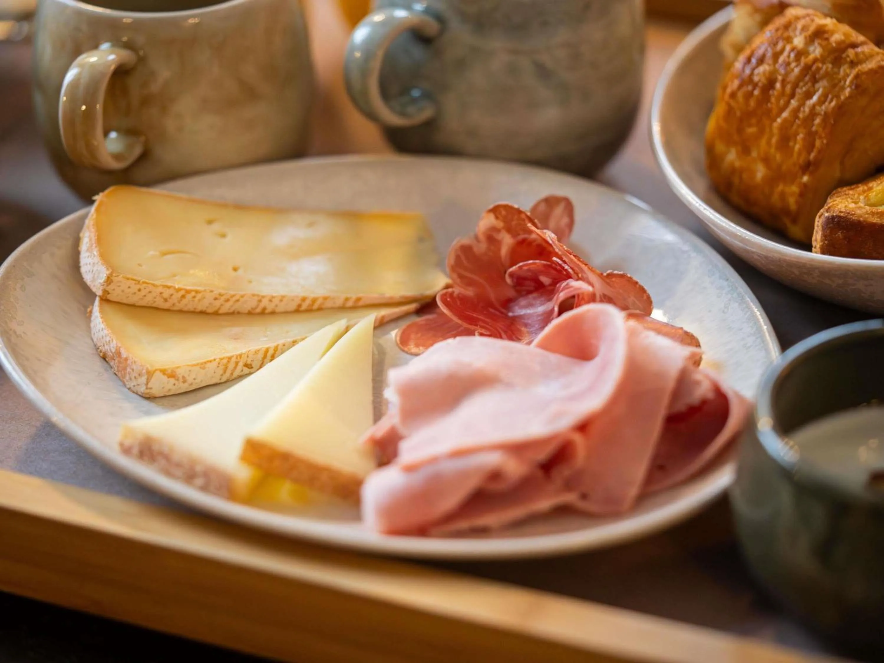 Breakfast in Hôtel Mercure Montauban