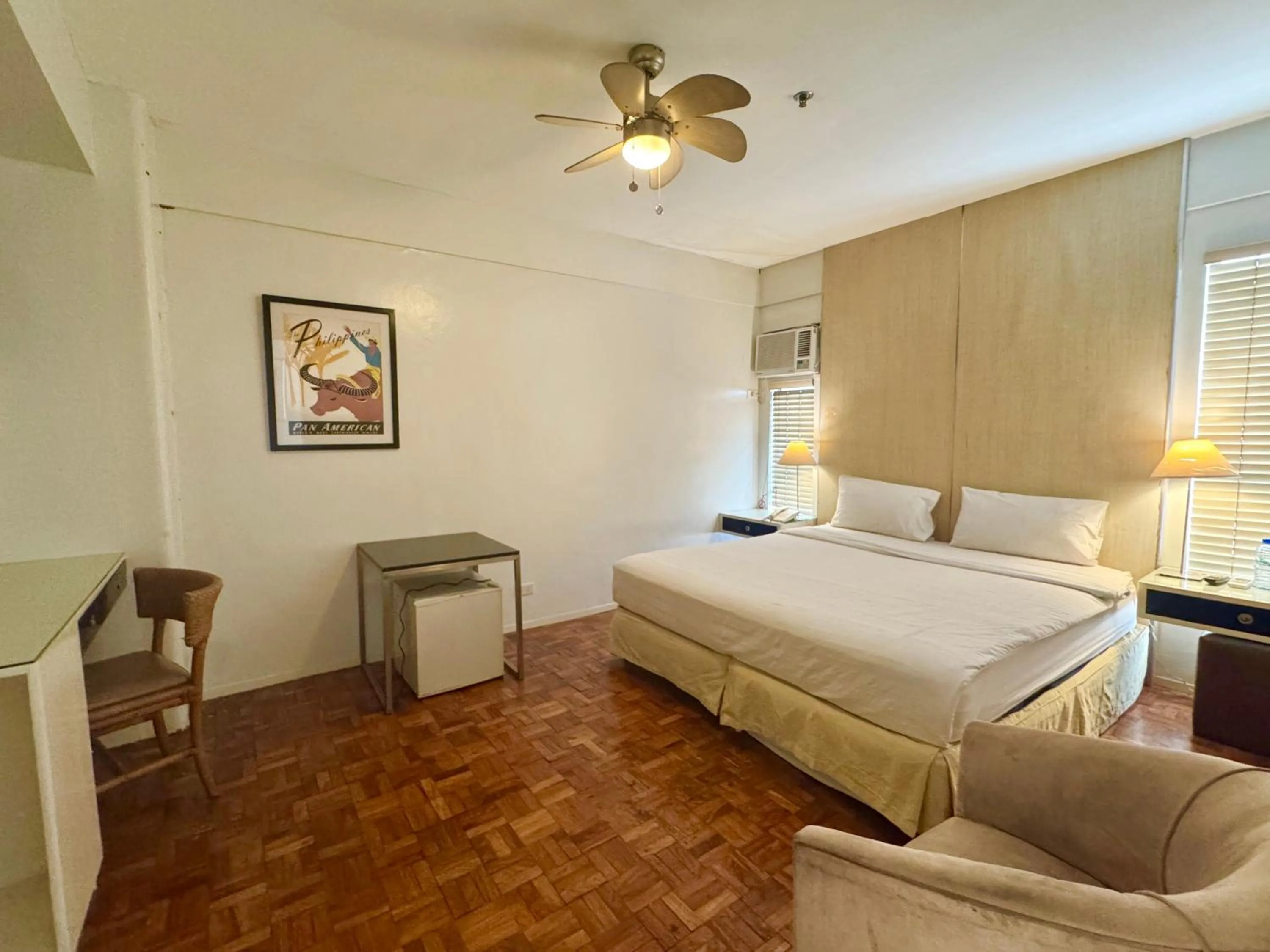 Bed in The Clipper Hotel, Poblacion Makati