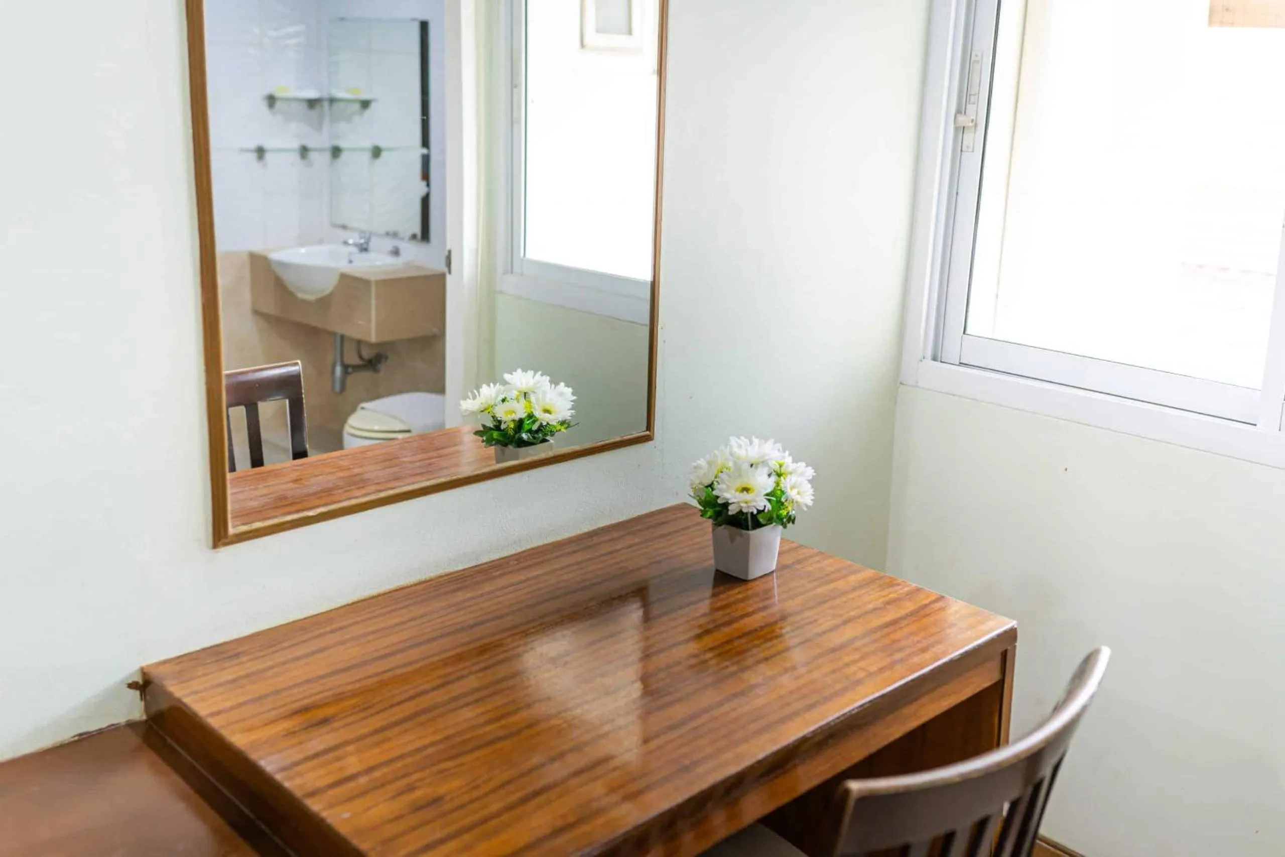 Dining area in Sirin Hotel & Resident