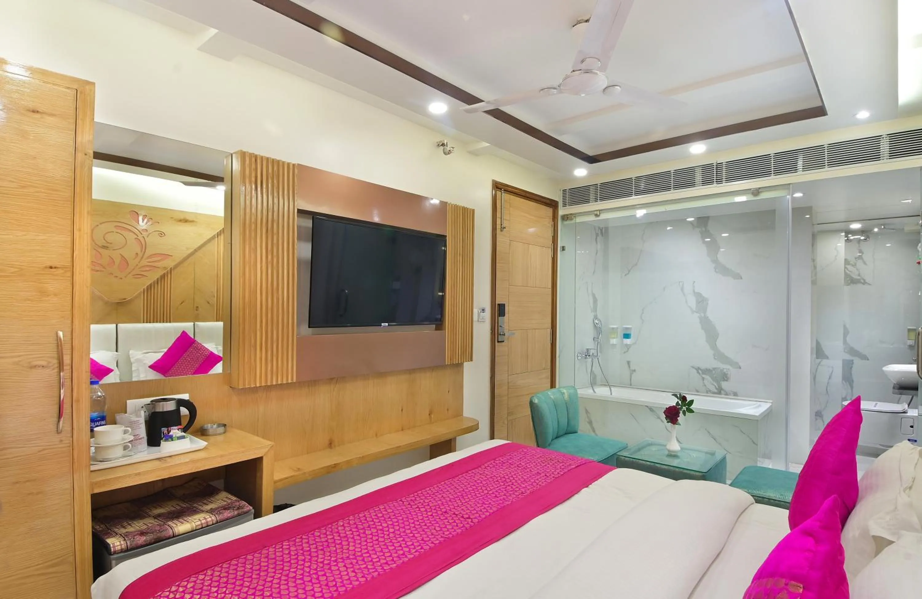 Bed in Hotel Aman International -All Staff Vaccinated