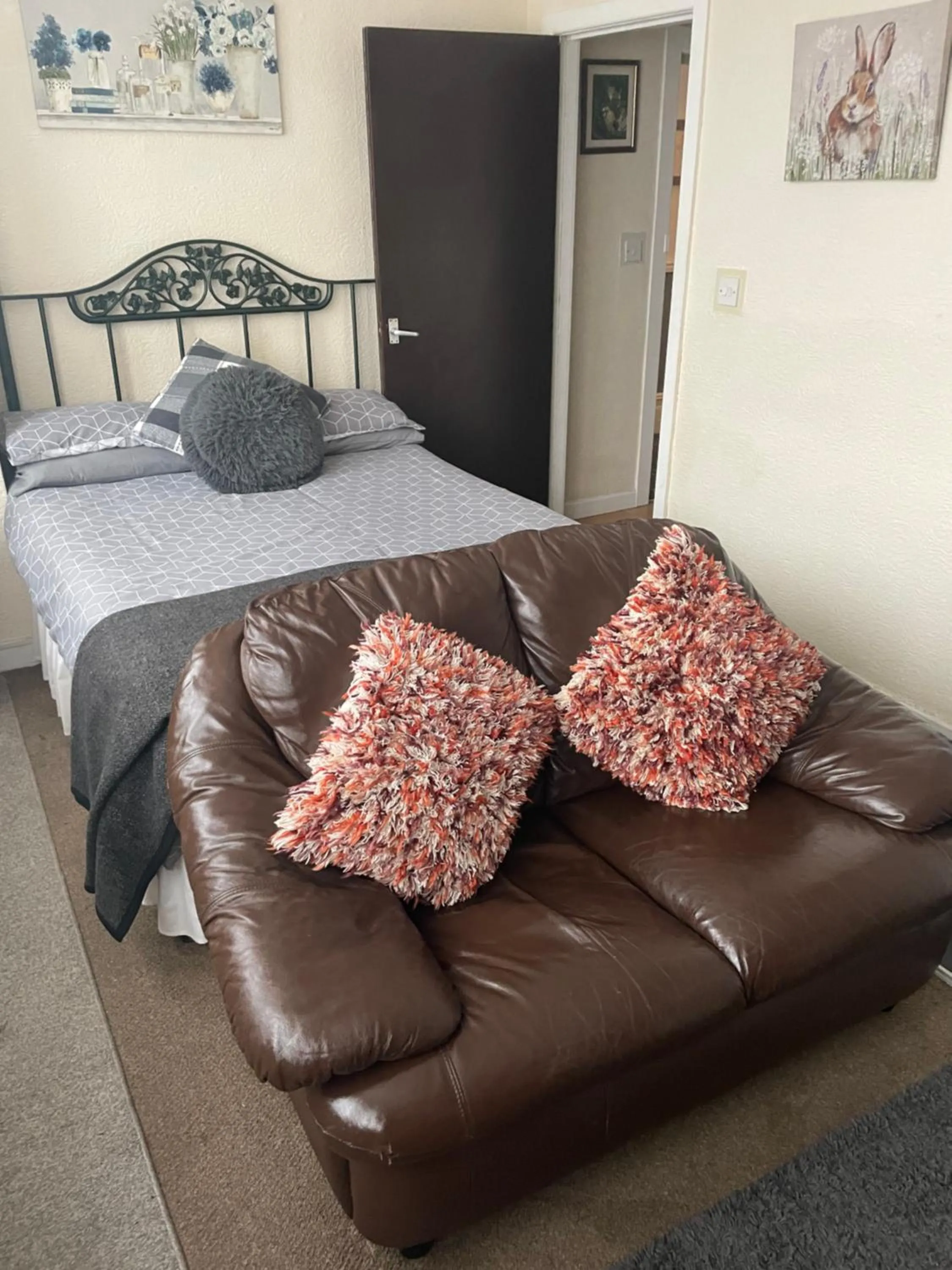 Bed in Sarnia holiday flats