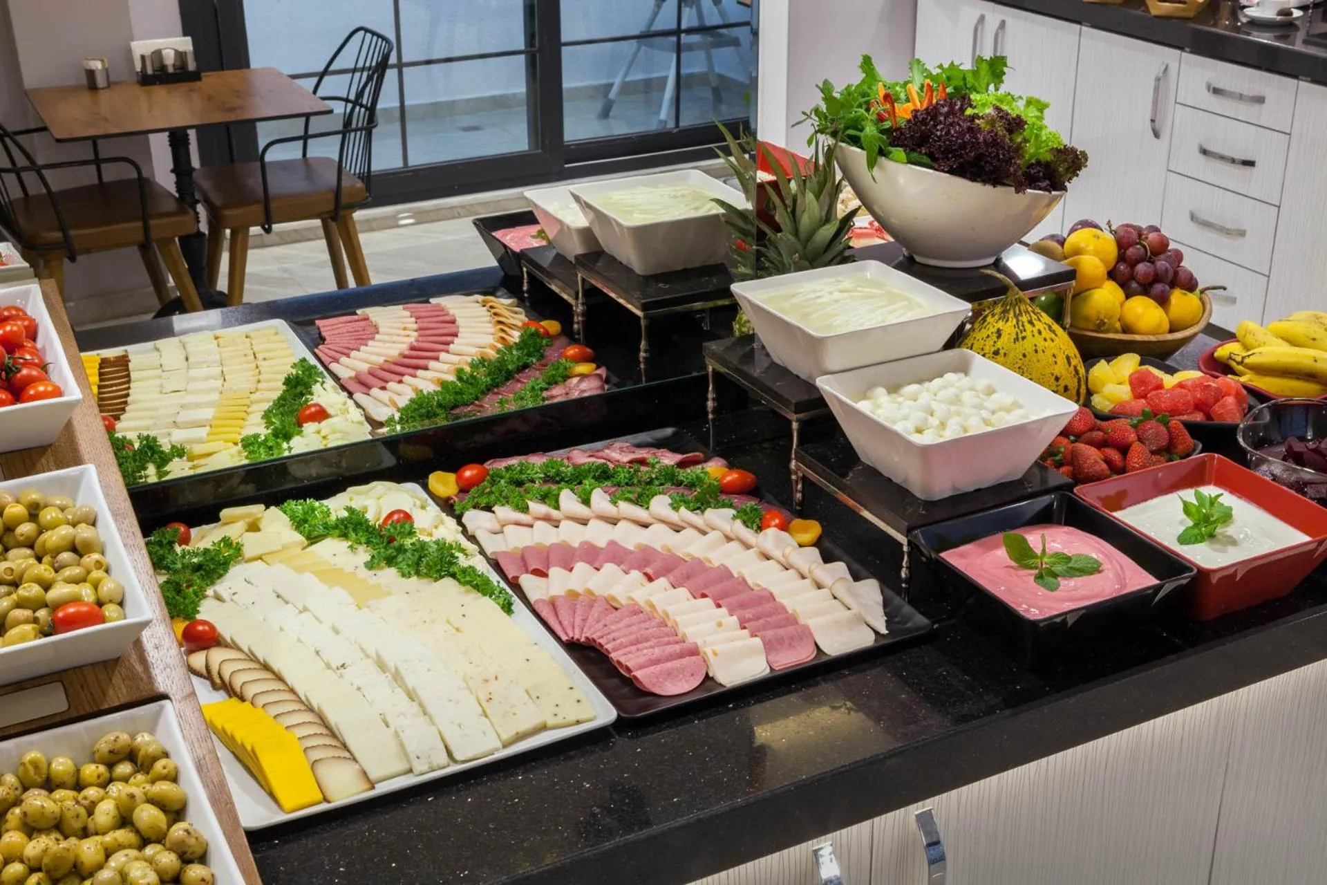 Coffee/tea facilities in OBAHAN HOTEL-Special Class